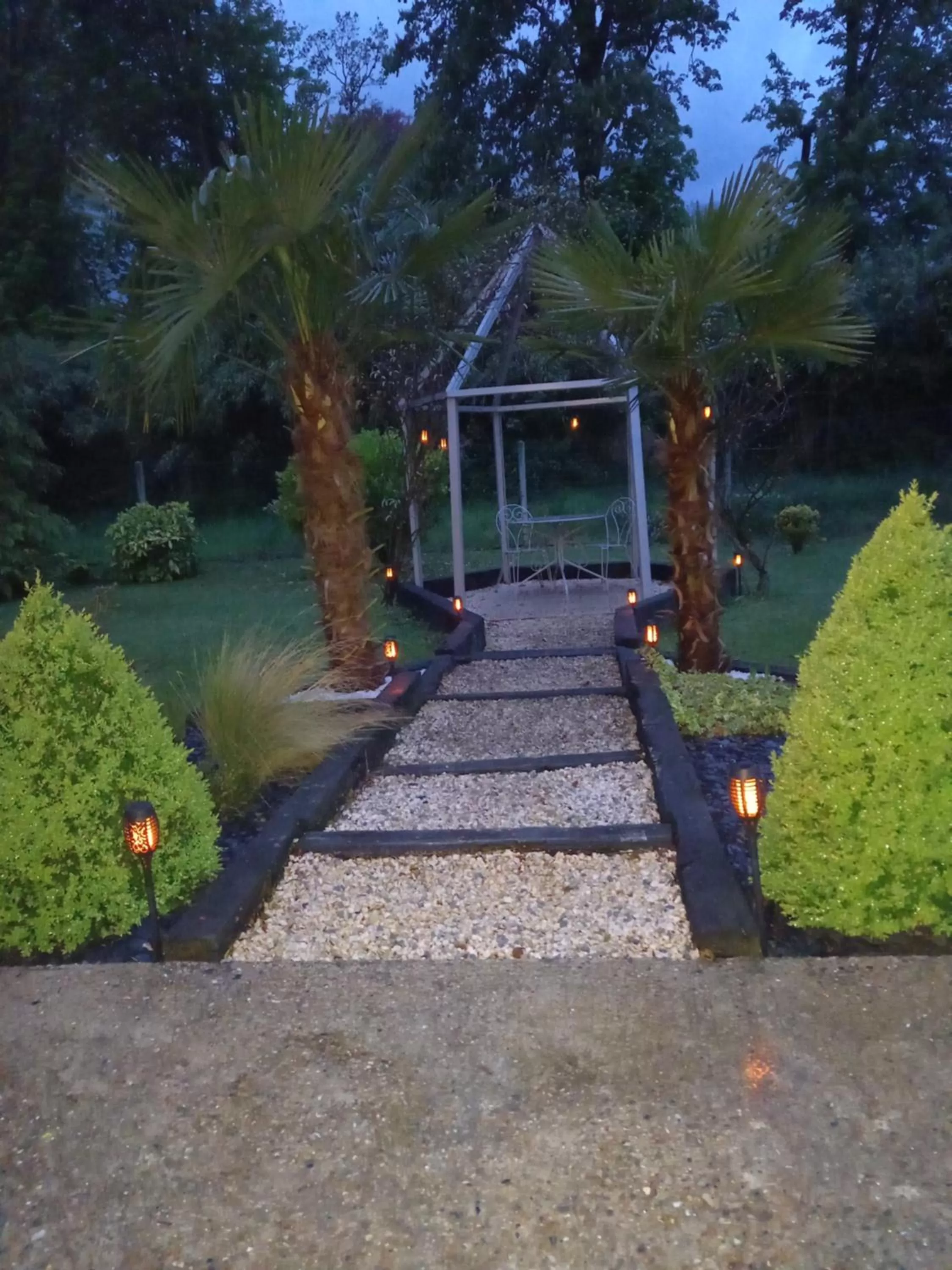 Patio in chambres et gites d'étretat