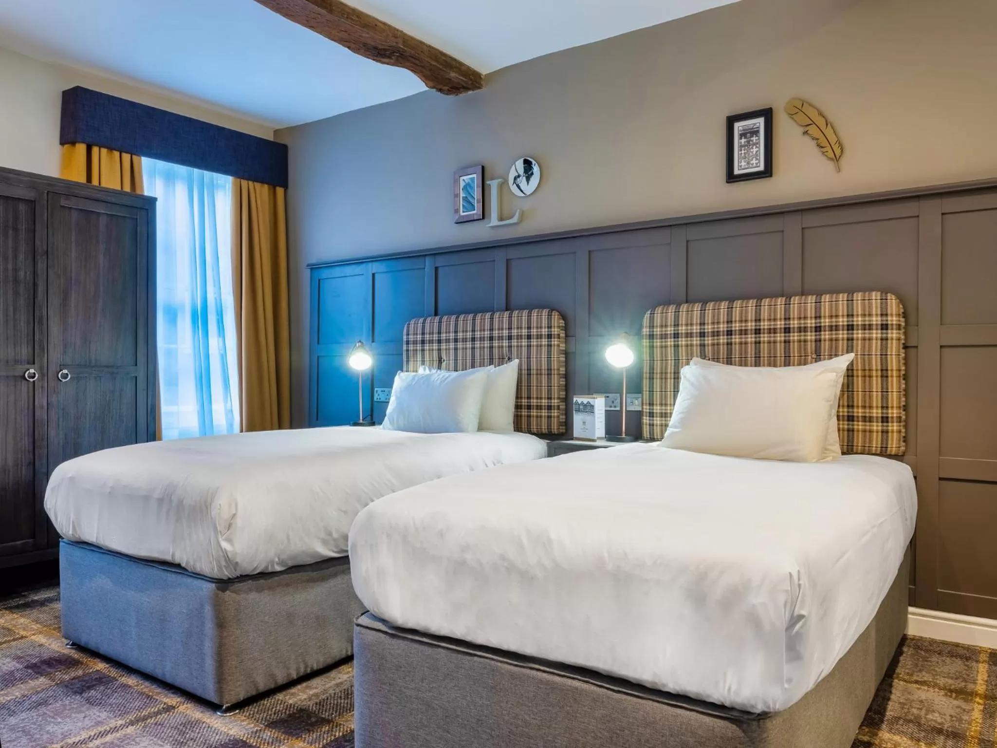 Bed in The Feathers Hotel