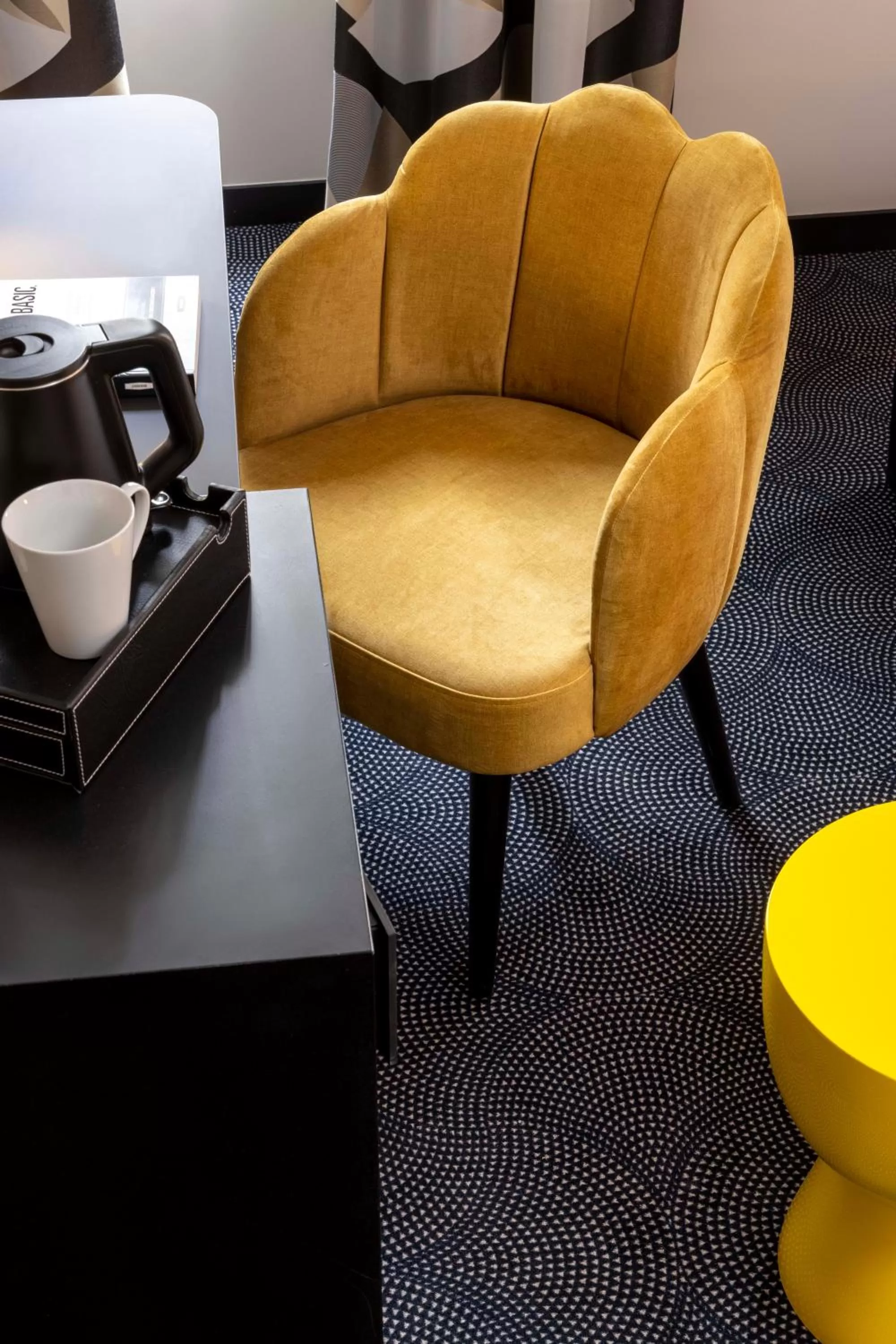 Decorative detail in Hôtel Regina Opéra Grands Boulevards