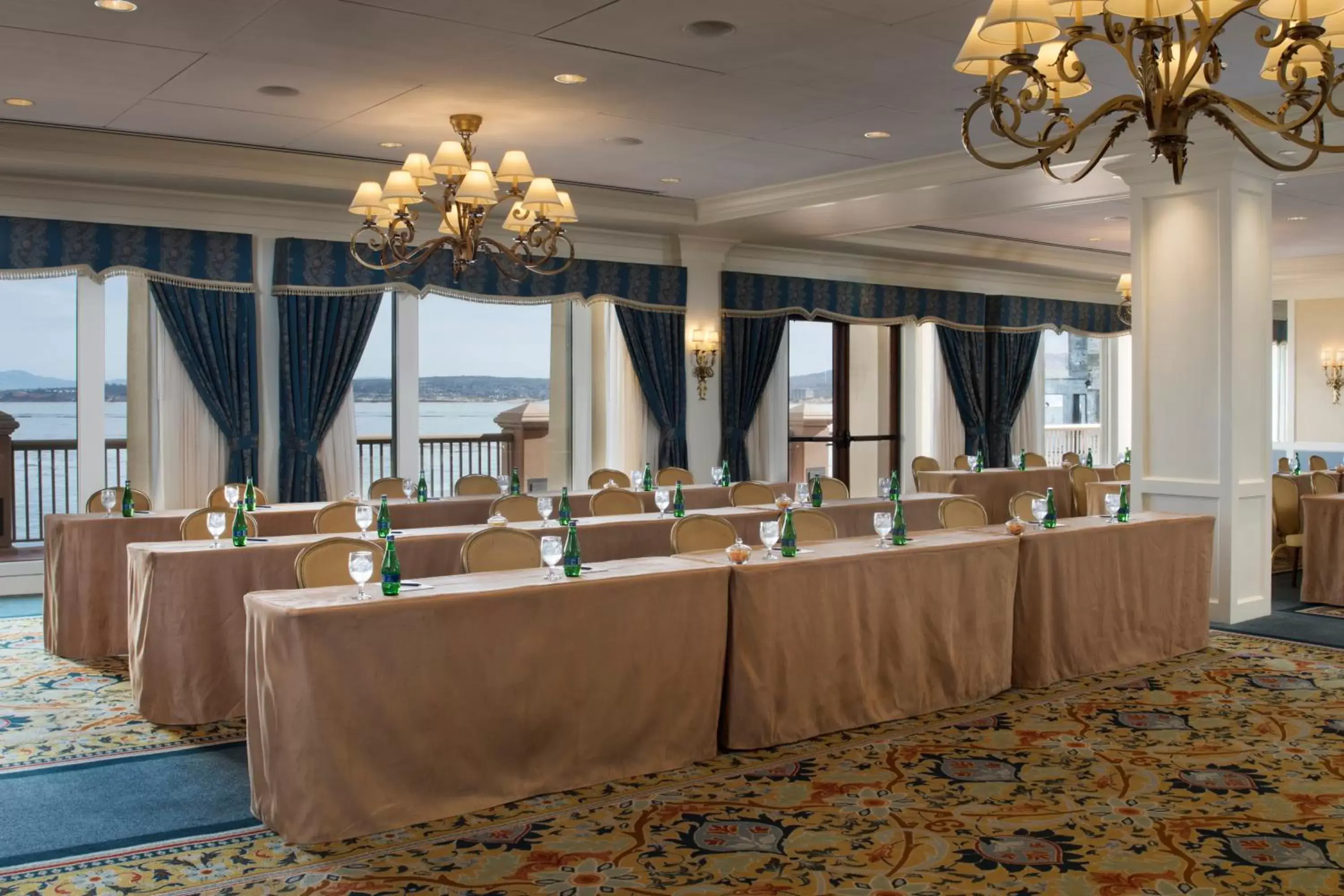 Banquet/Function facilities in Monterey Plaza Hotel & Spa