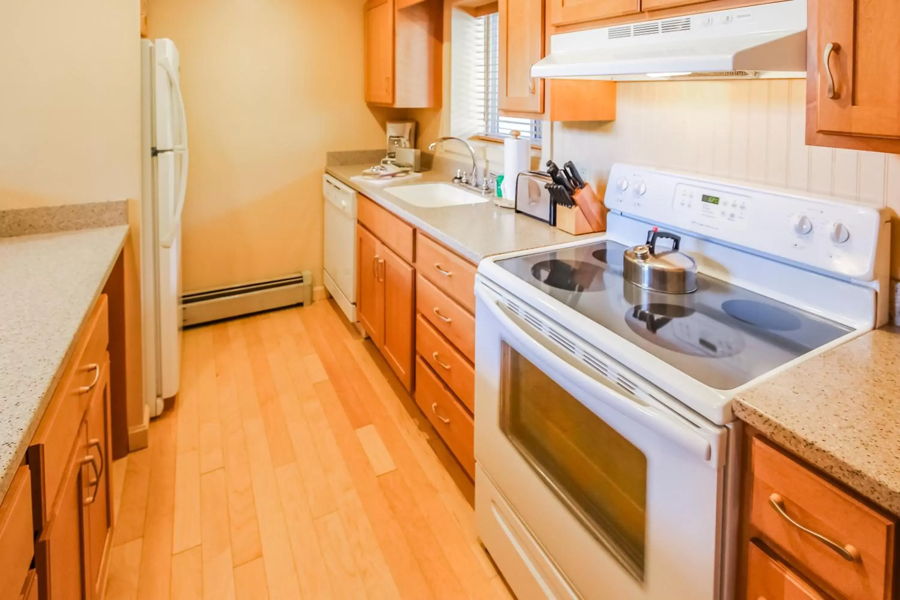 Kitchen/Kitchenette in InnSeason Resorts Pollard Brook