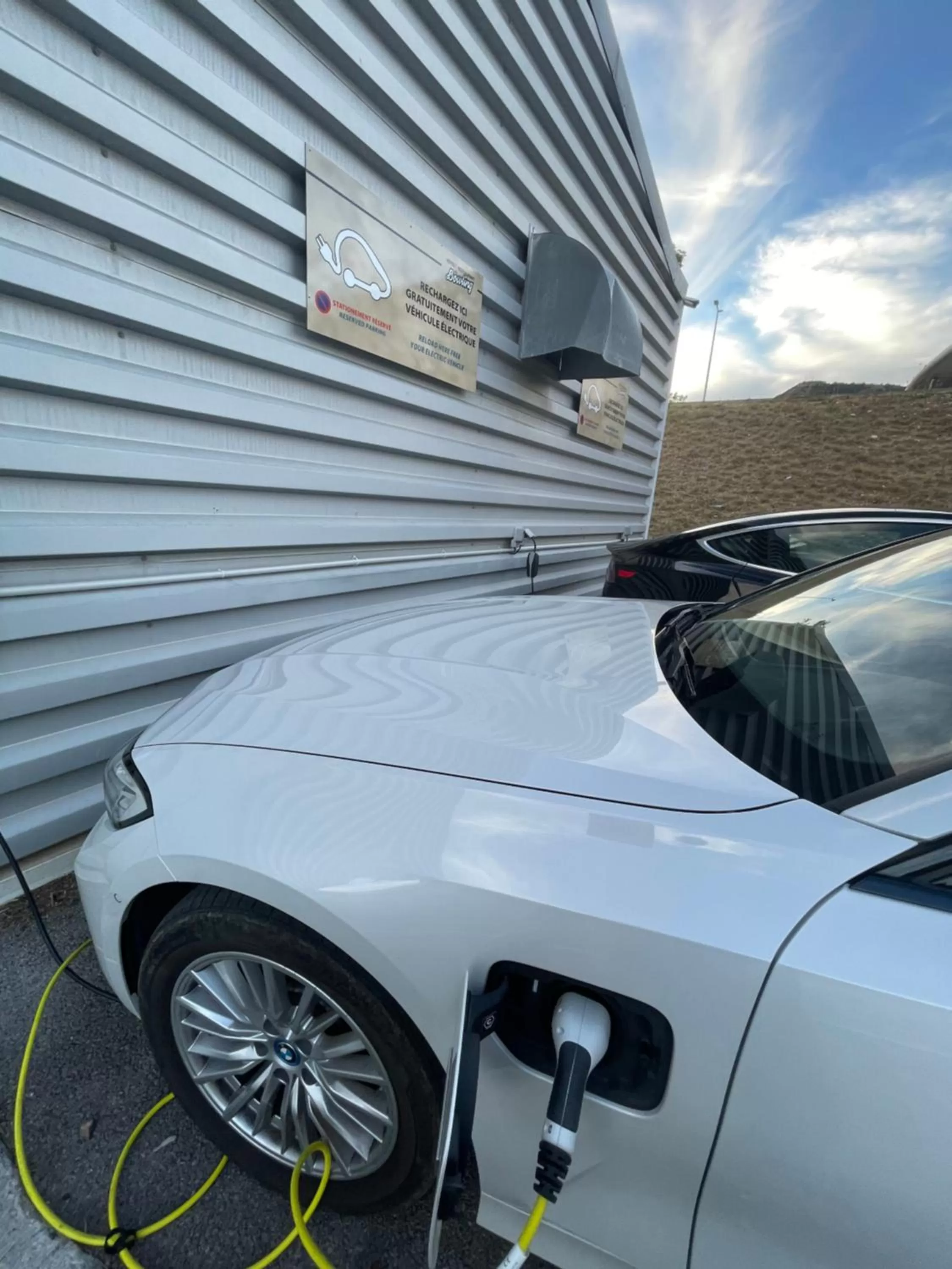 Parking in Cit'Hotel Restaurant du Bowling de Millau