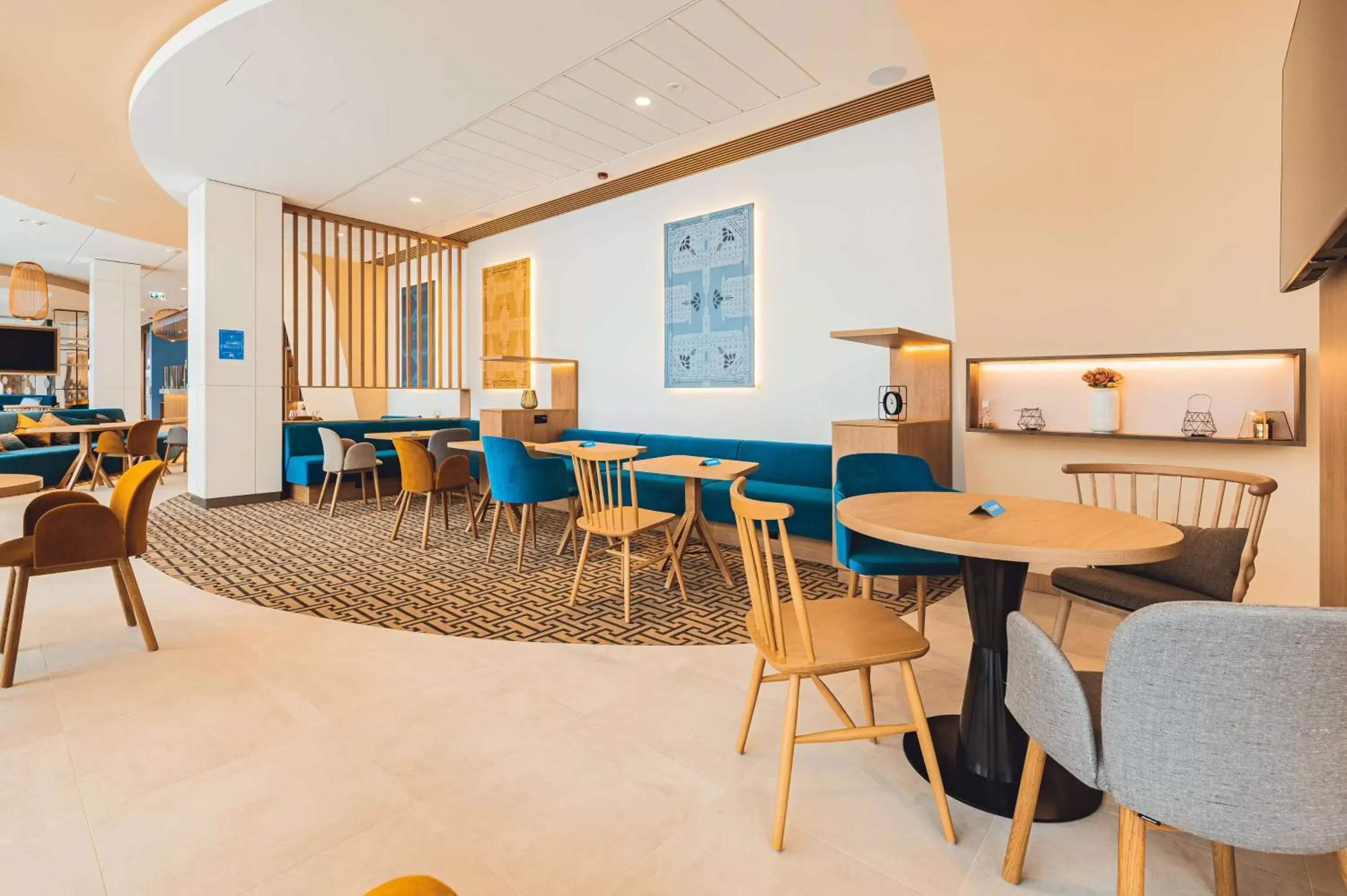 Dining area, Restaurant/Places to Eat in Hampton By Hilton Warsaw Reduta