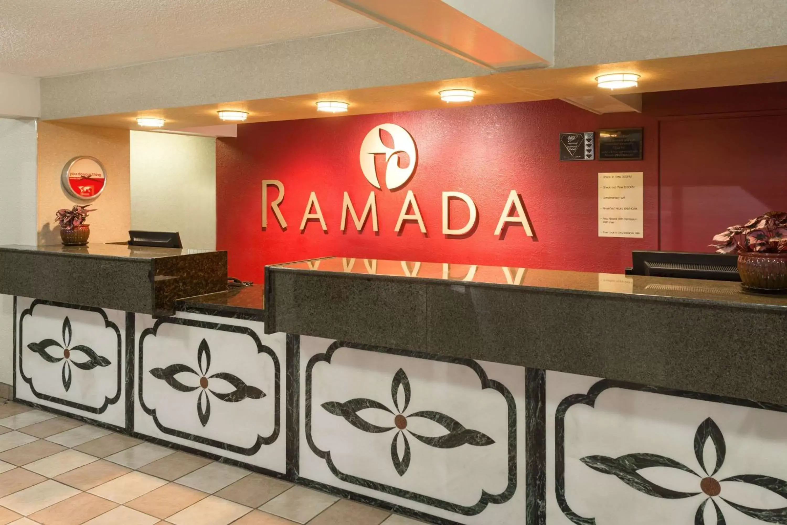 Lobby or reception, Lobby/Reception in Ramada by Wyndham Bowling Green