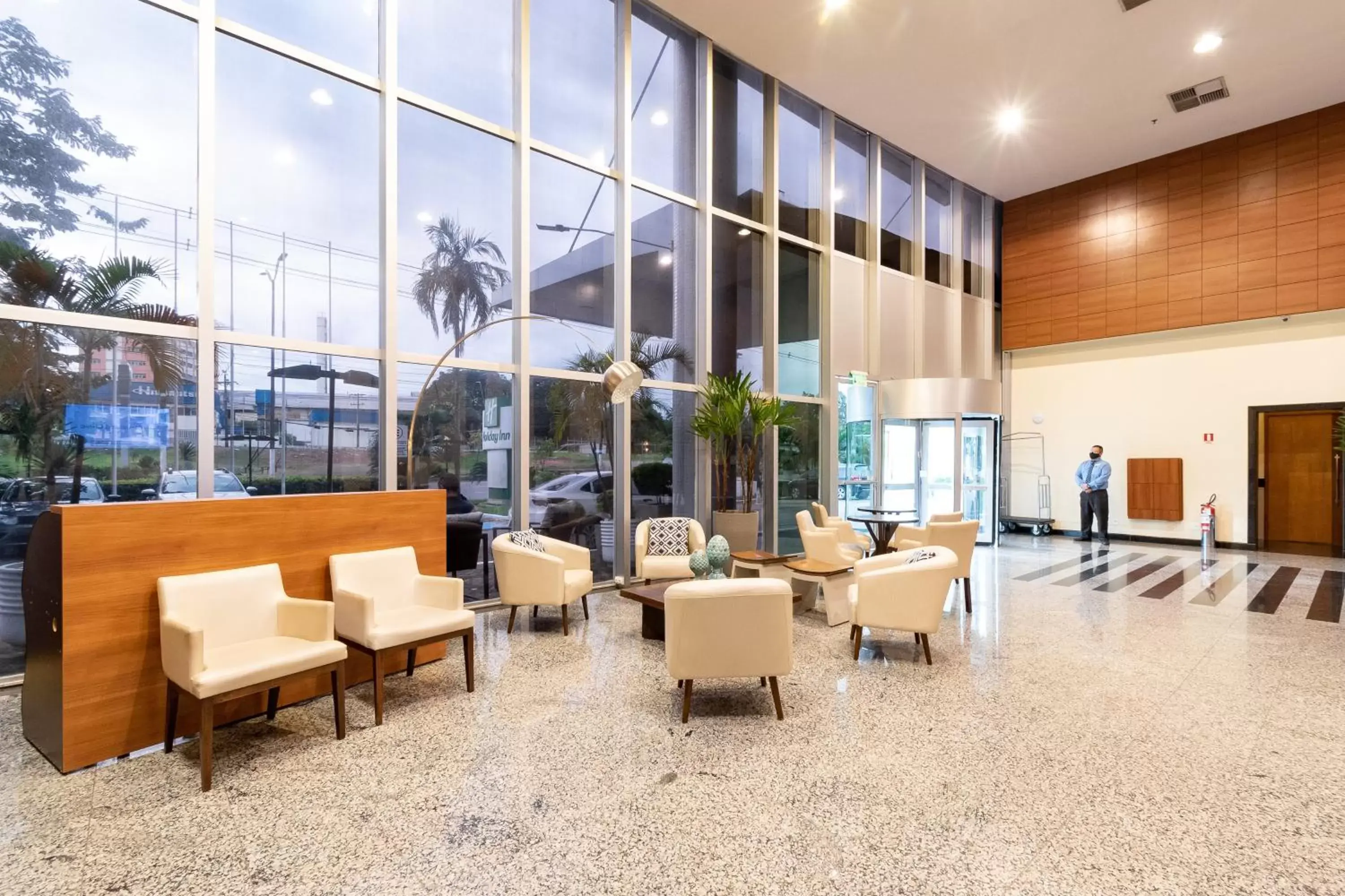 Property building in Holiday Inn Manaus by IHG Property building in Holiday Inn Manaus by IHG