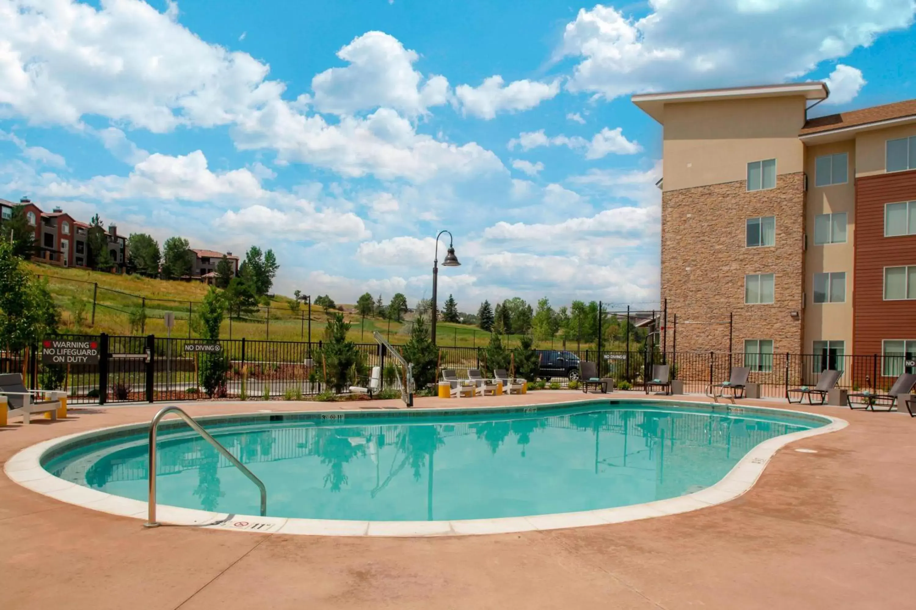 Swimming Pool in Fairfield Inn & Suites by Marriott Boulder Broomfield/Interlocken