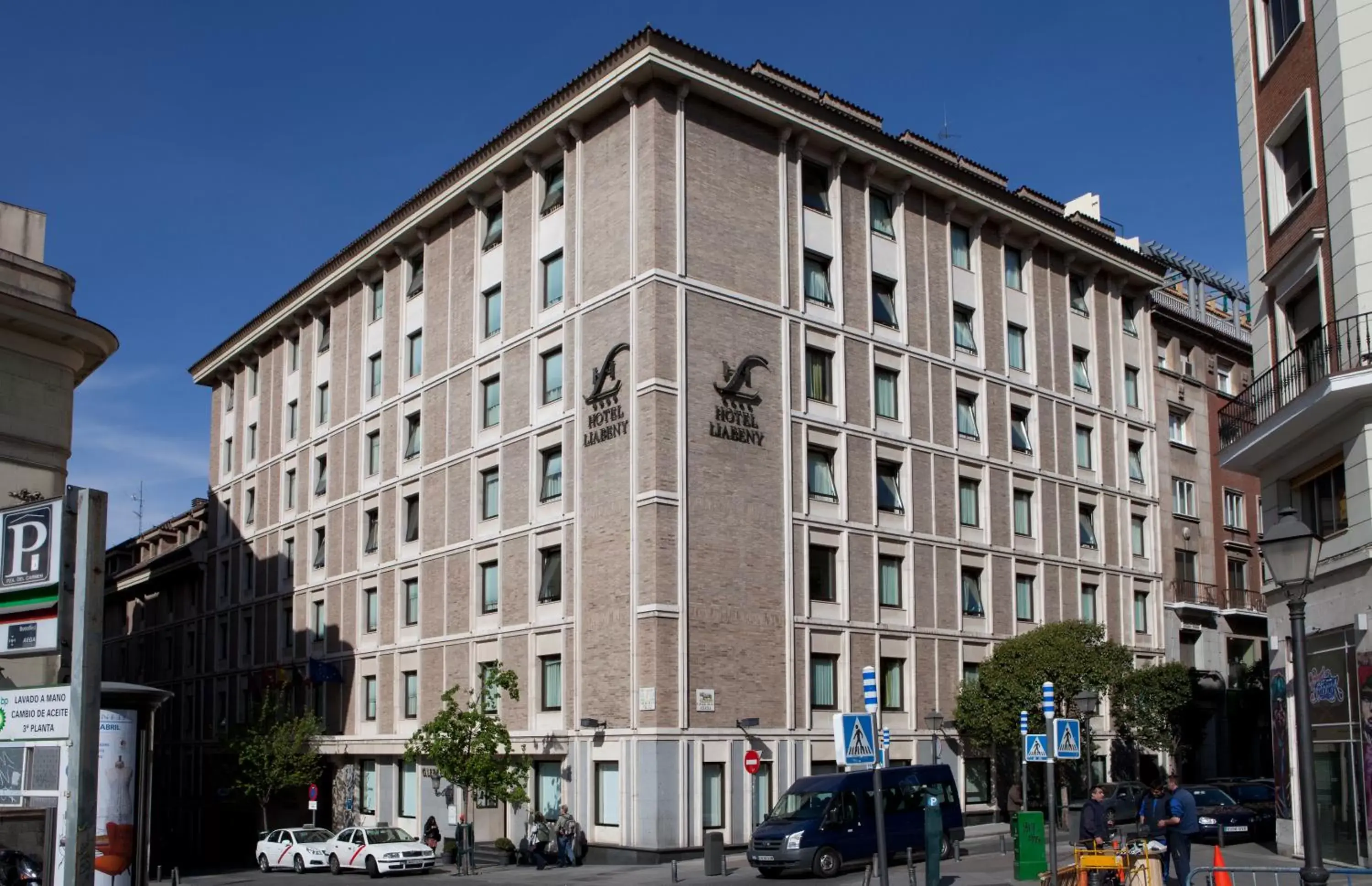 Property building in Hotel Liabeny