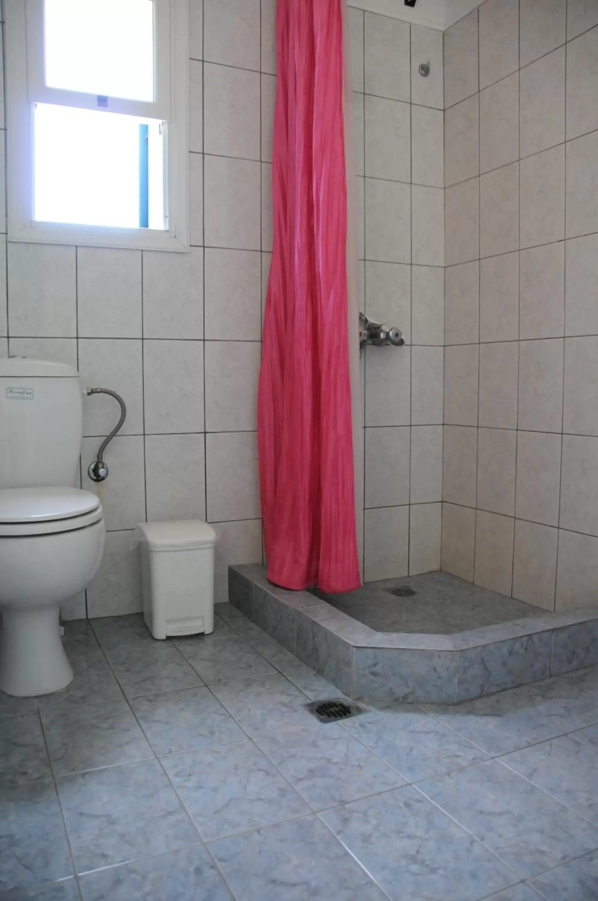 Bathroom in Costa-Rini Hotel