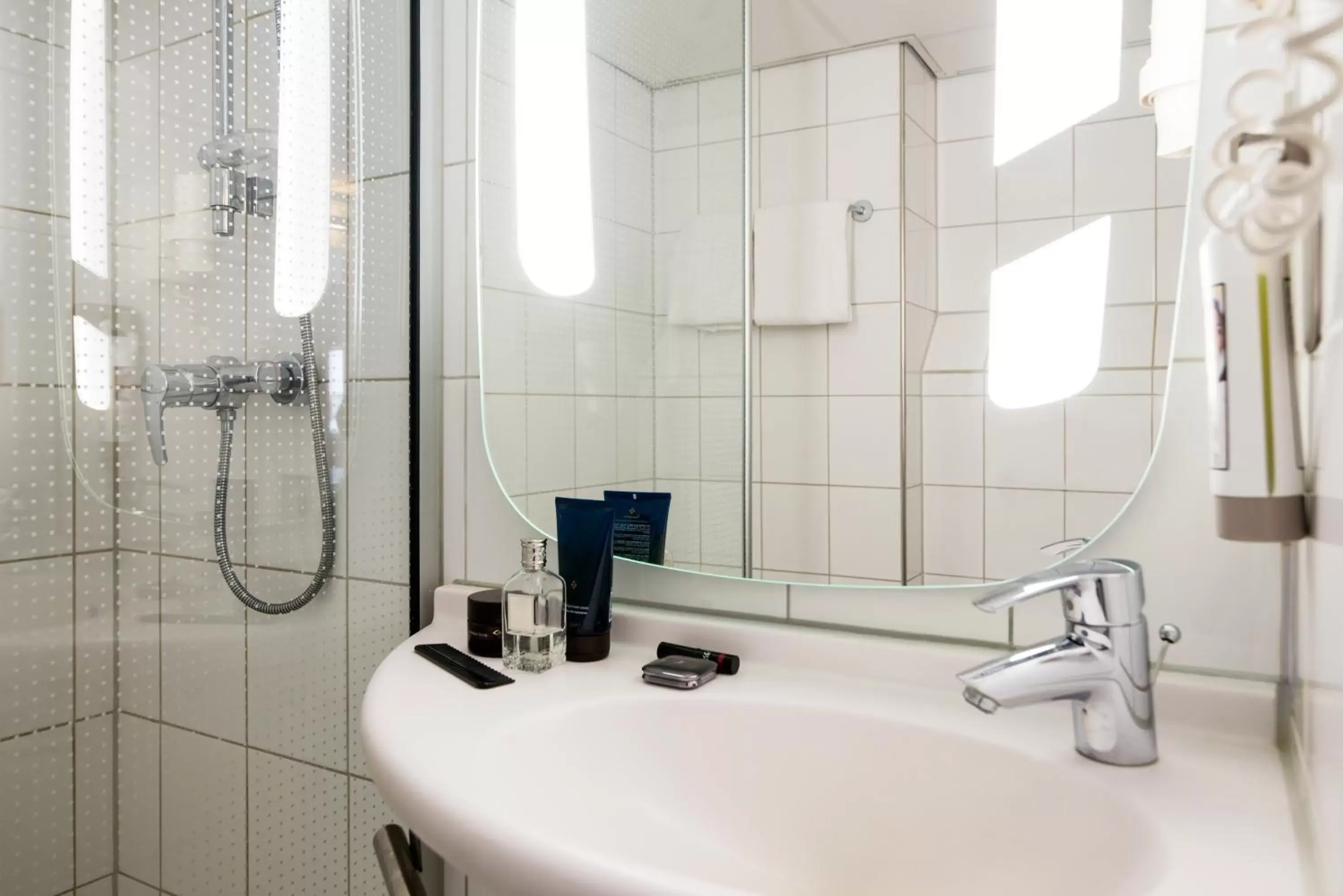 Shower, Bathroom in Ibis Schiphol Amsterdam Airport