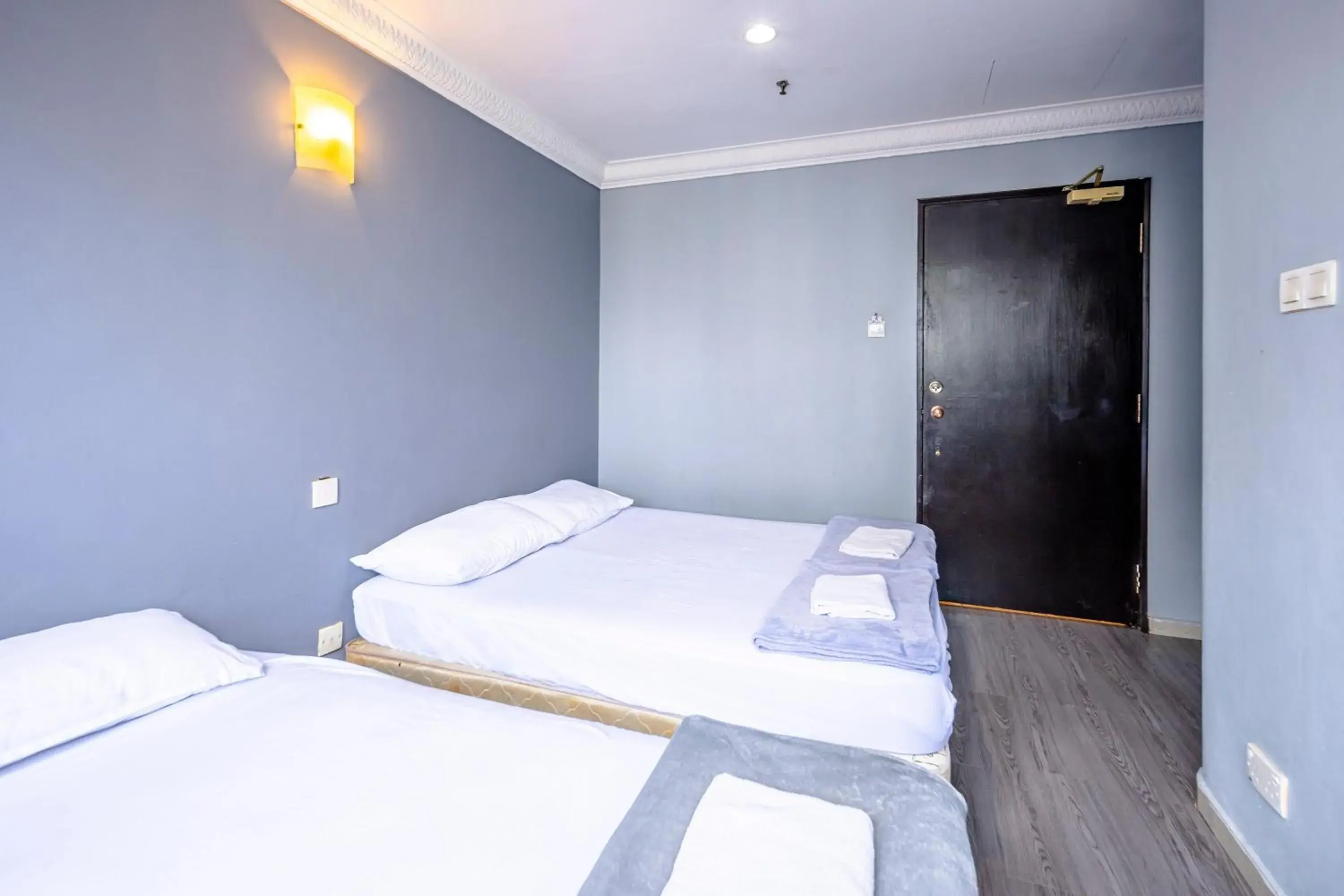 Bed in K Hotel 12 Bed in K Hotel 12