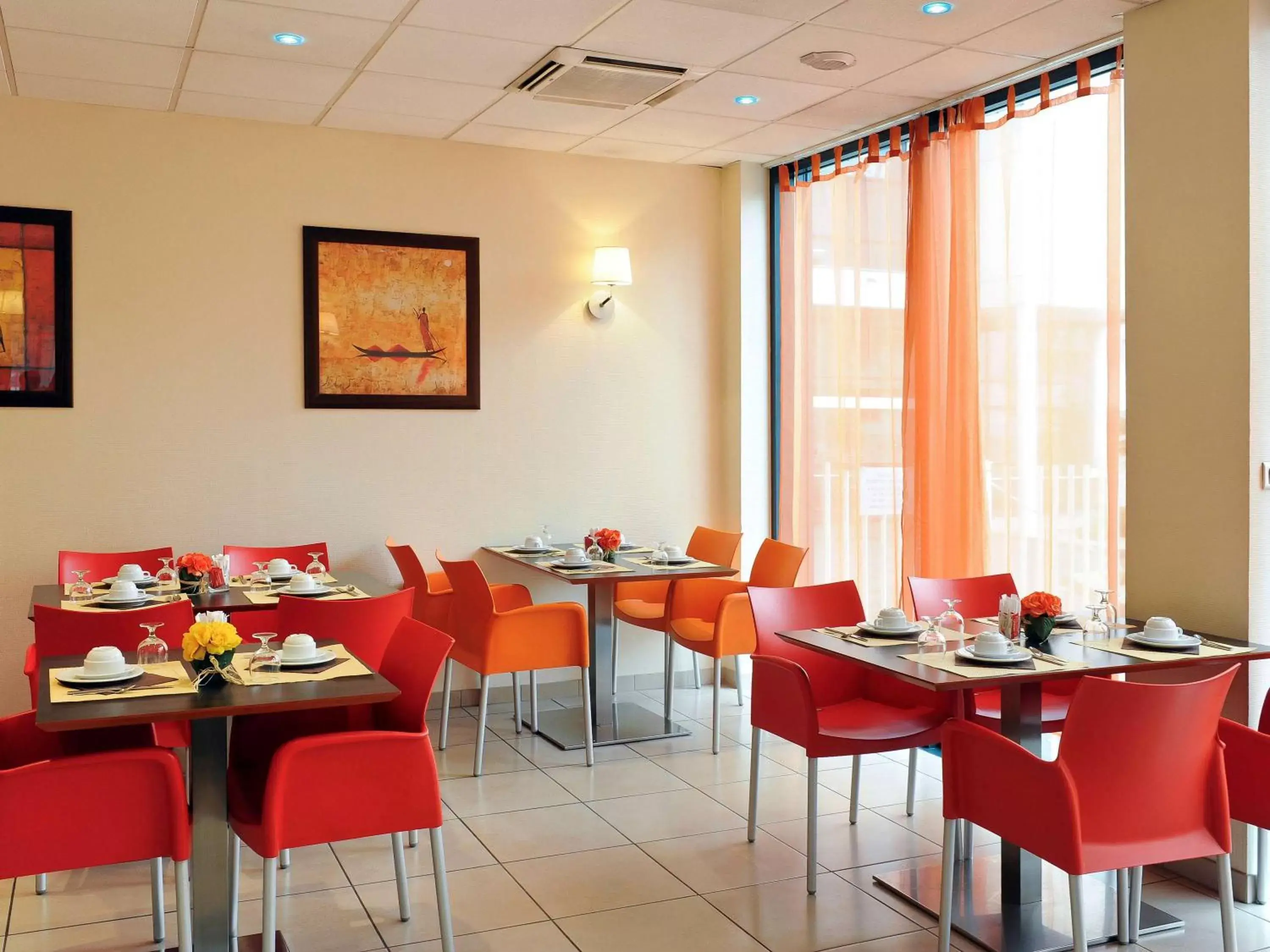 Restaurant/Places to Eat in Aparthotel Adagio Access Toulouse Jolimont