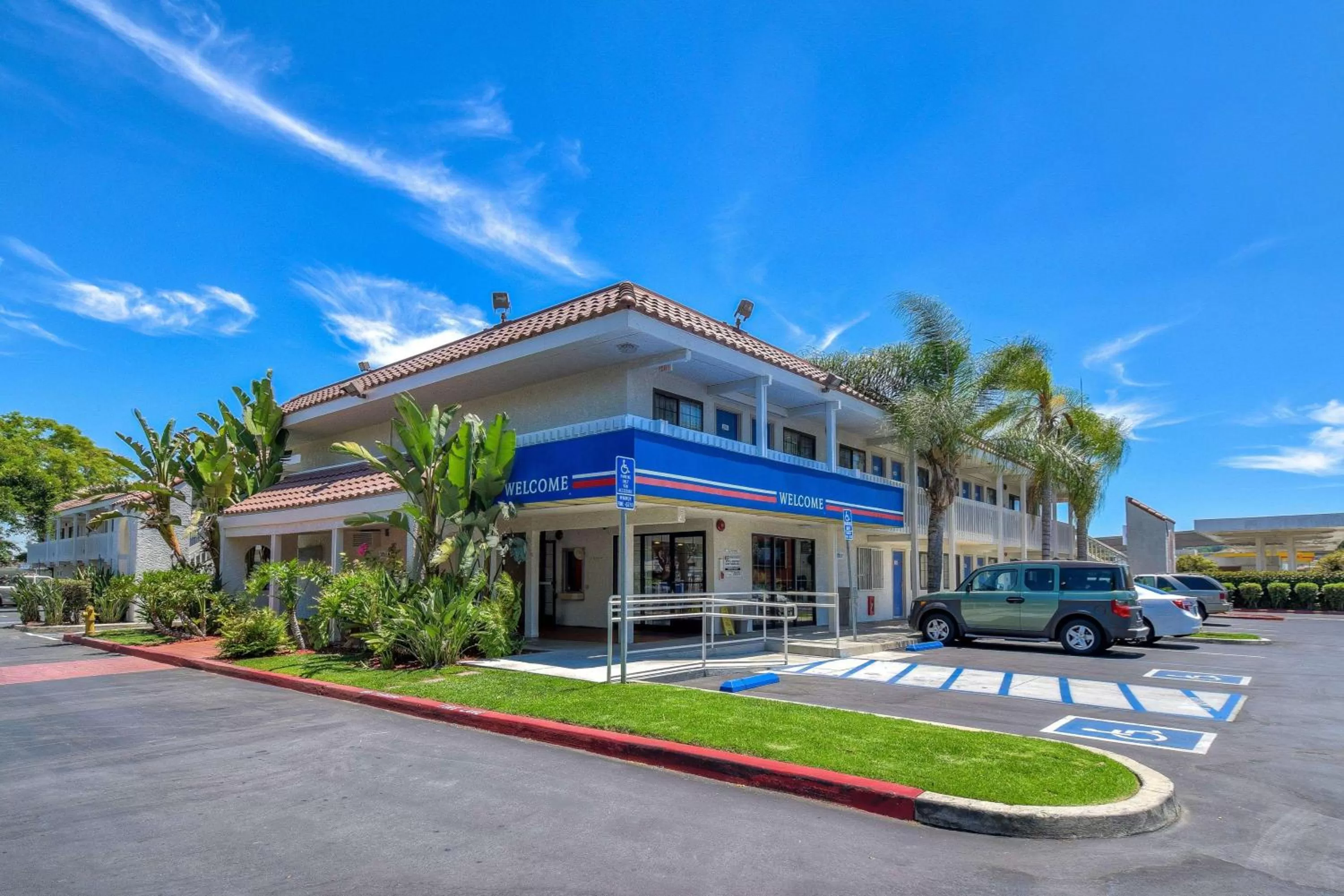 Property building in Motel 6-Pomona, CA - Los Angeles