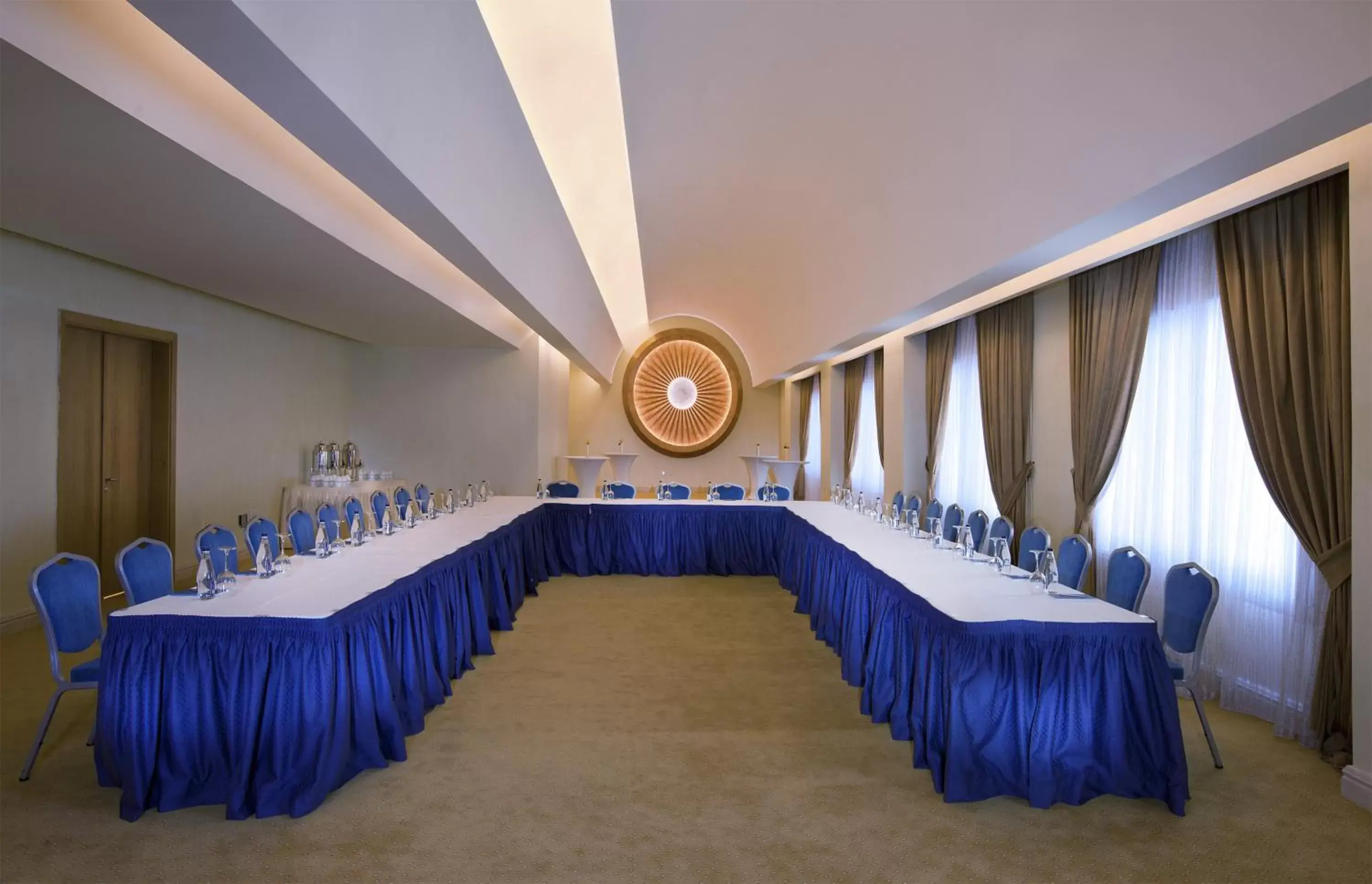Business facilities in La Cigale Hotel Managed by Accor