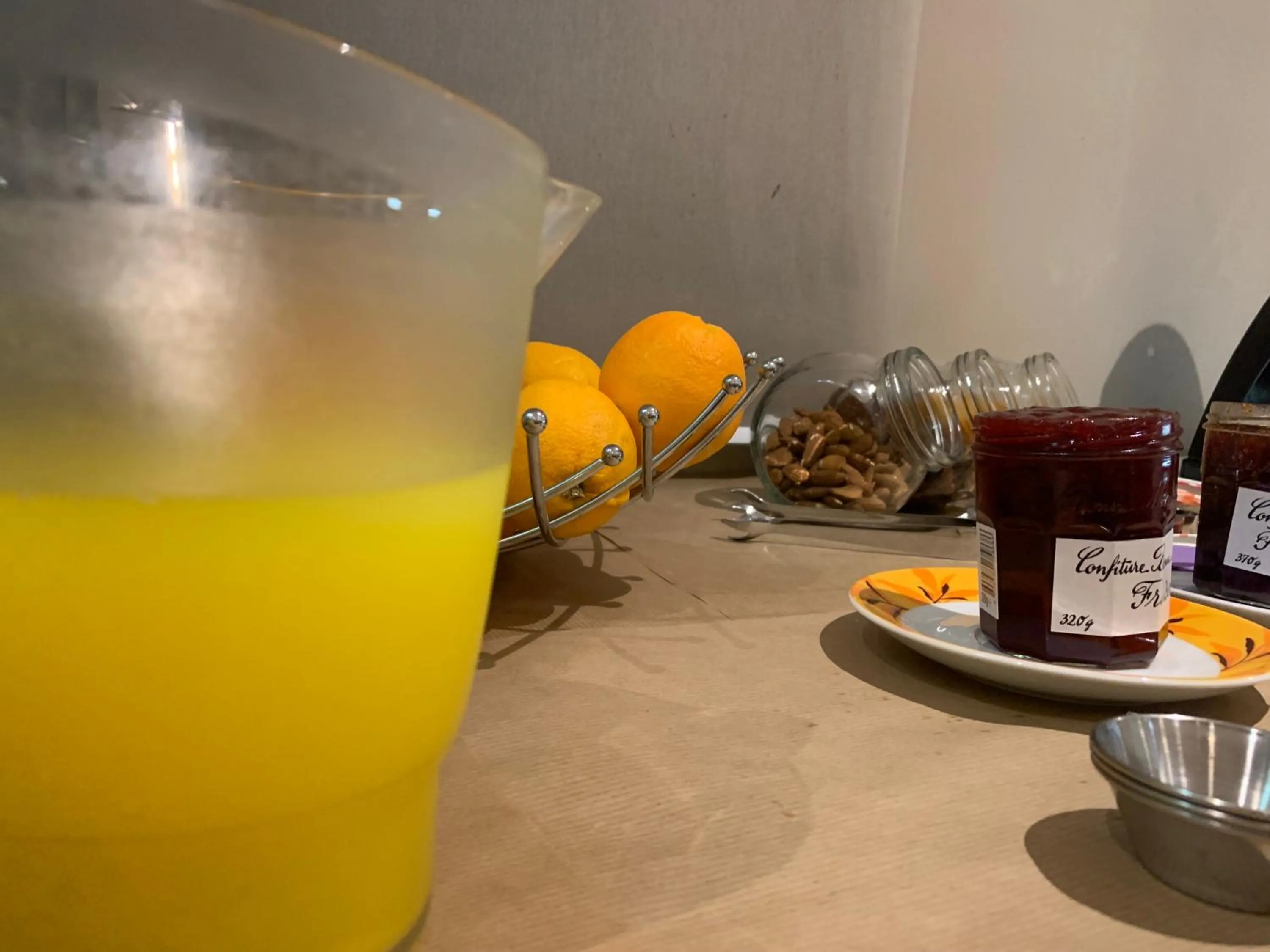 Breakfast in Contact Hôtel des États-Unis