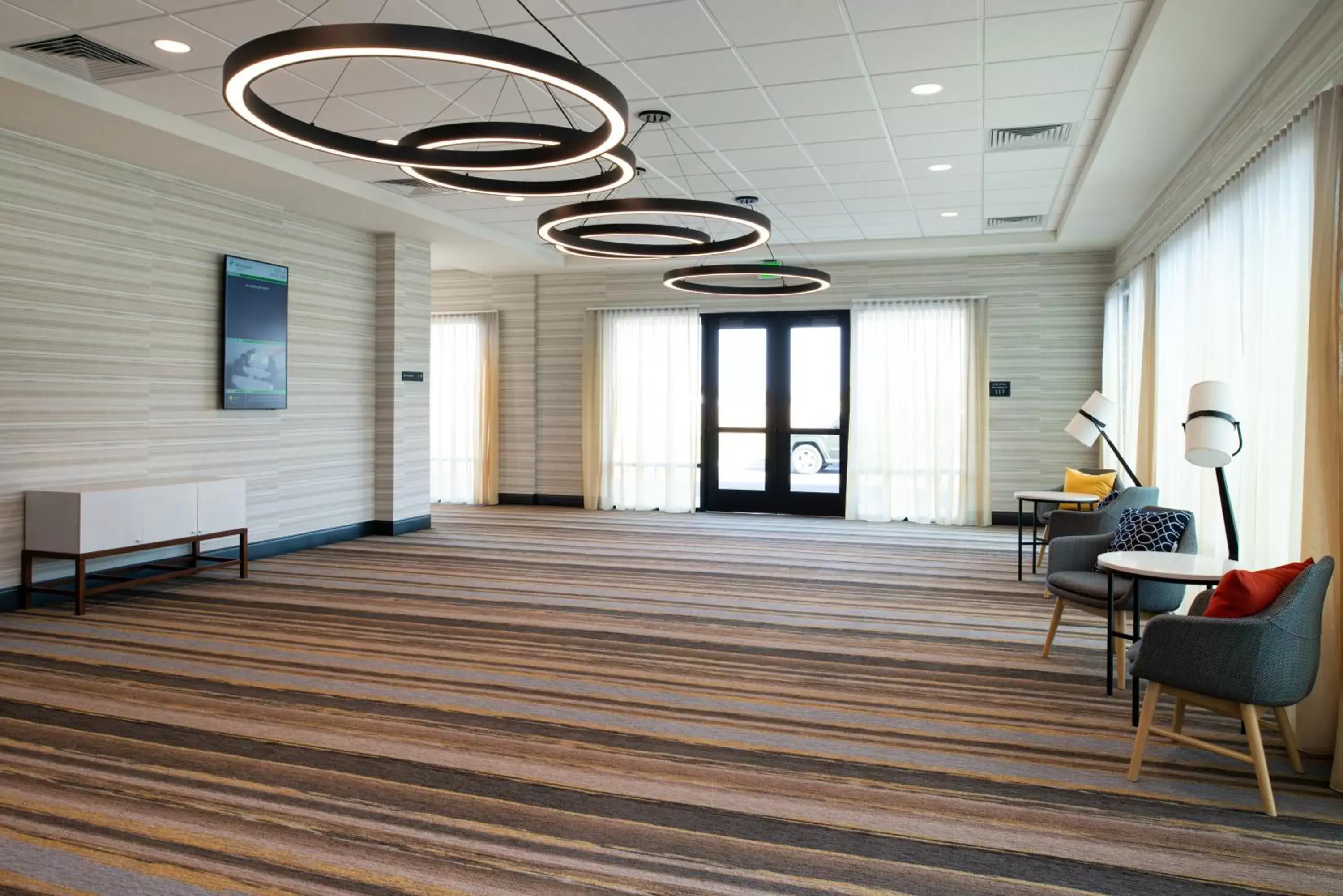 Meeting/conference room in Holiday Inn & Suites - Idaho Falls, an IHG Hotel