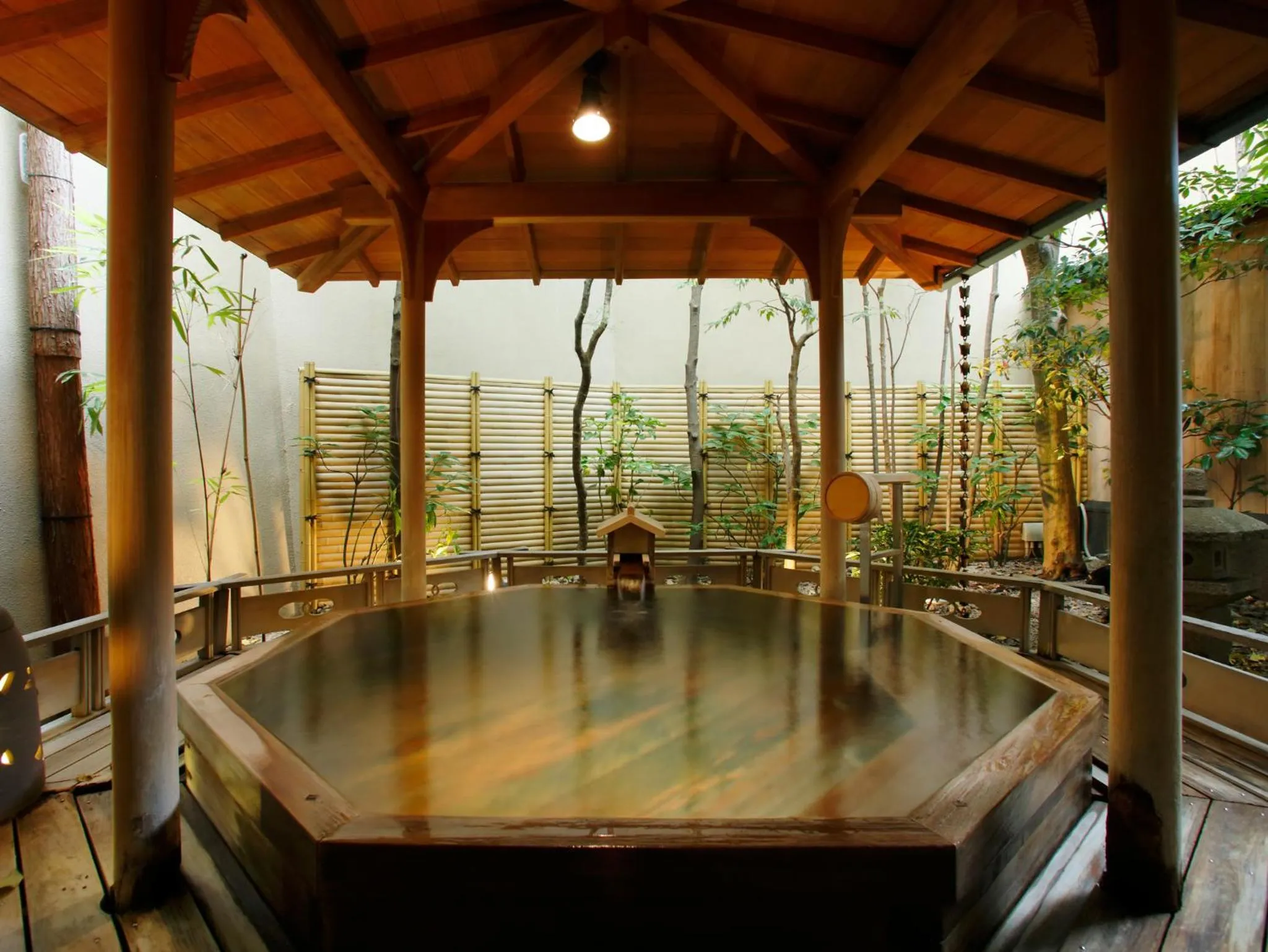 Area and facilities in Hatori