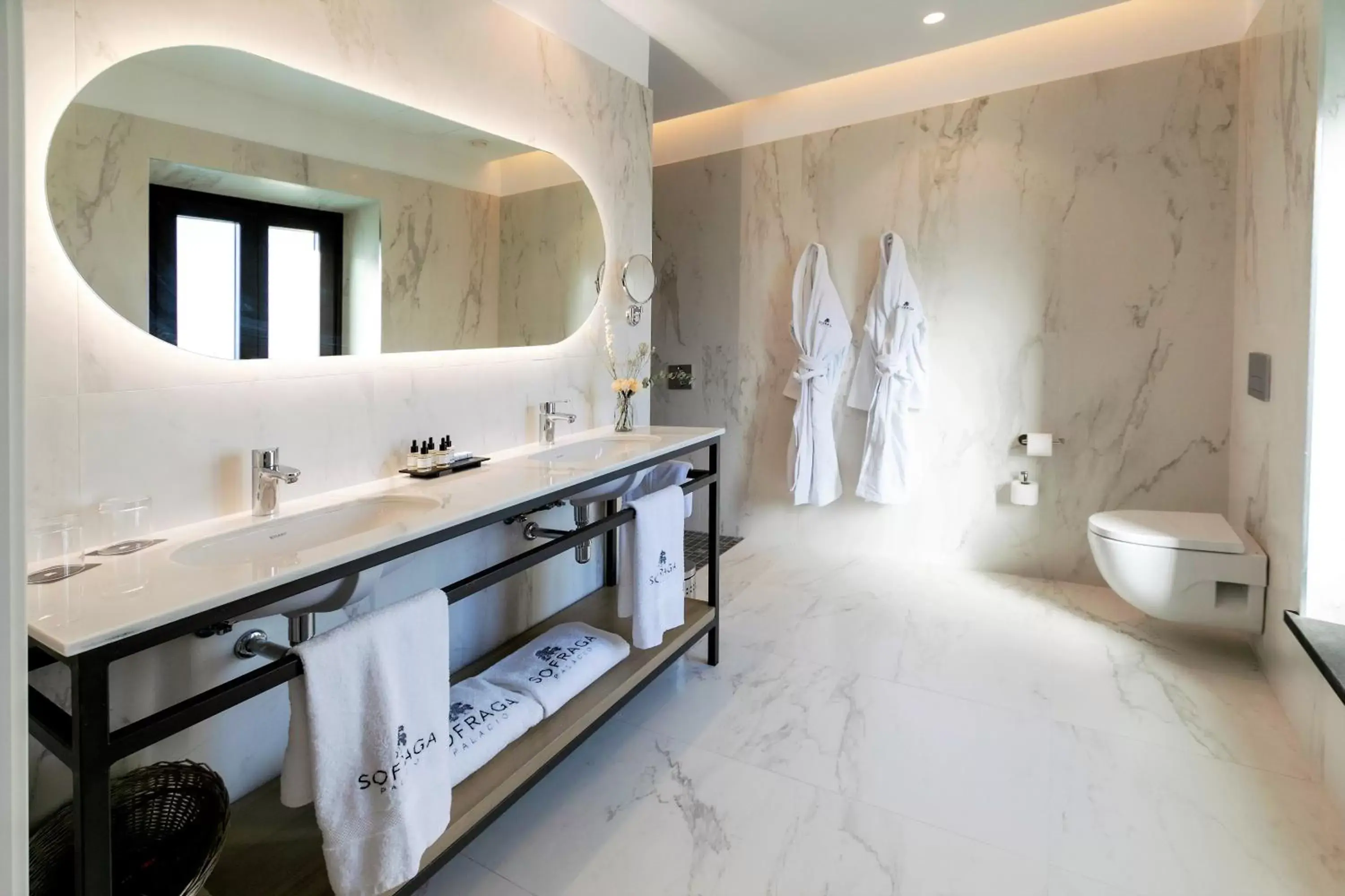 Bathroom in Sofraga Palacio, World Hotels Crafted