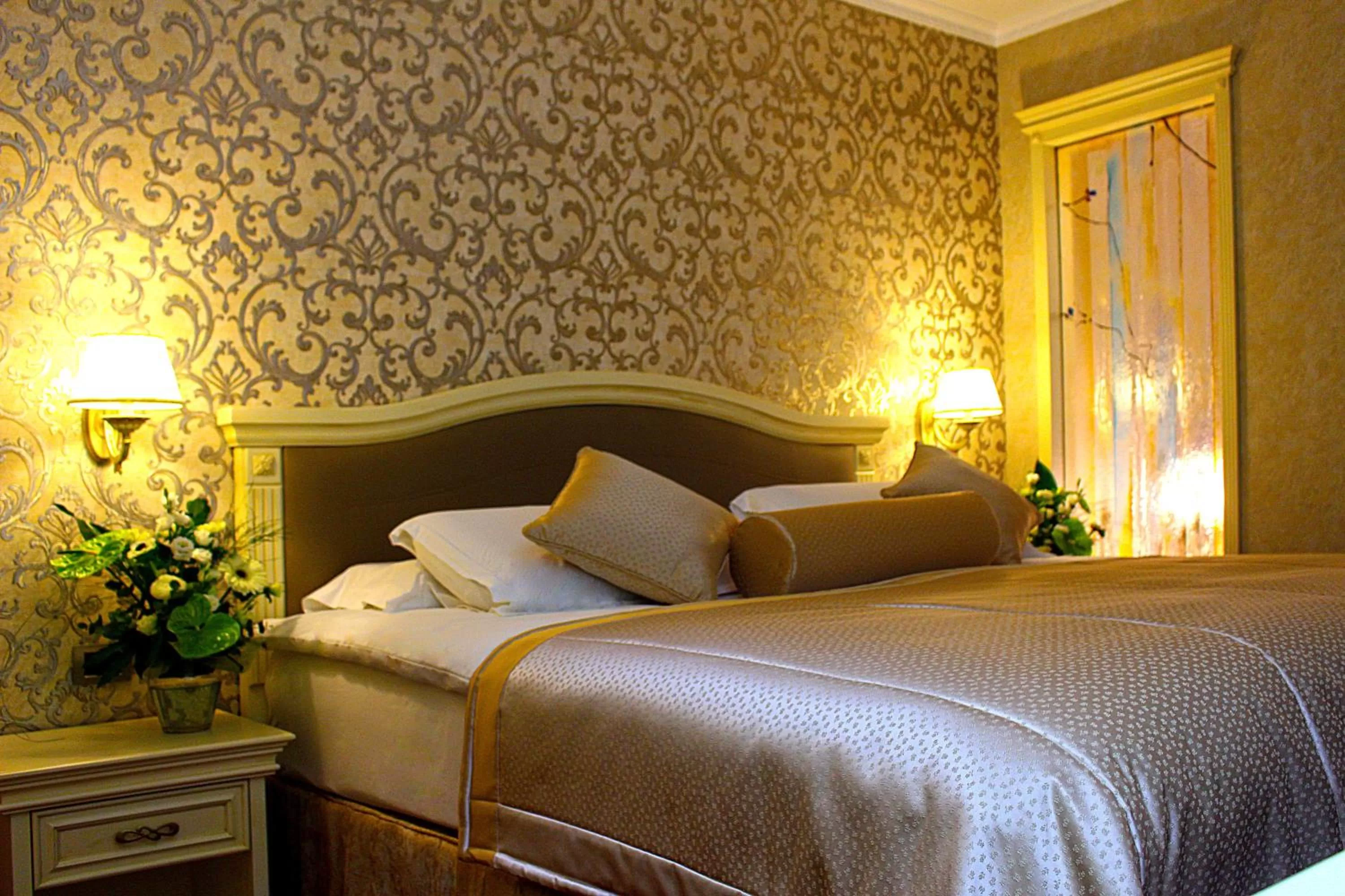 Photo of the whole room, Bed in Grand Hotel & Spa Tirana