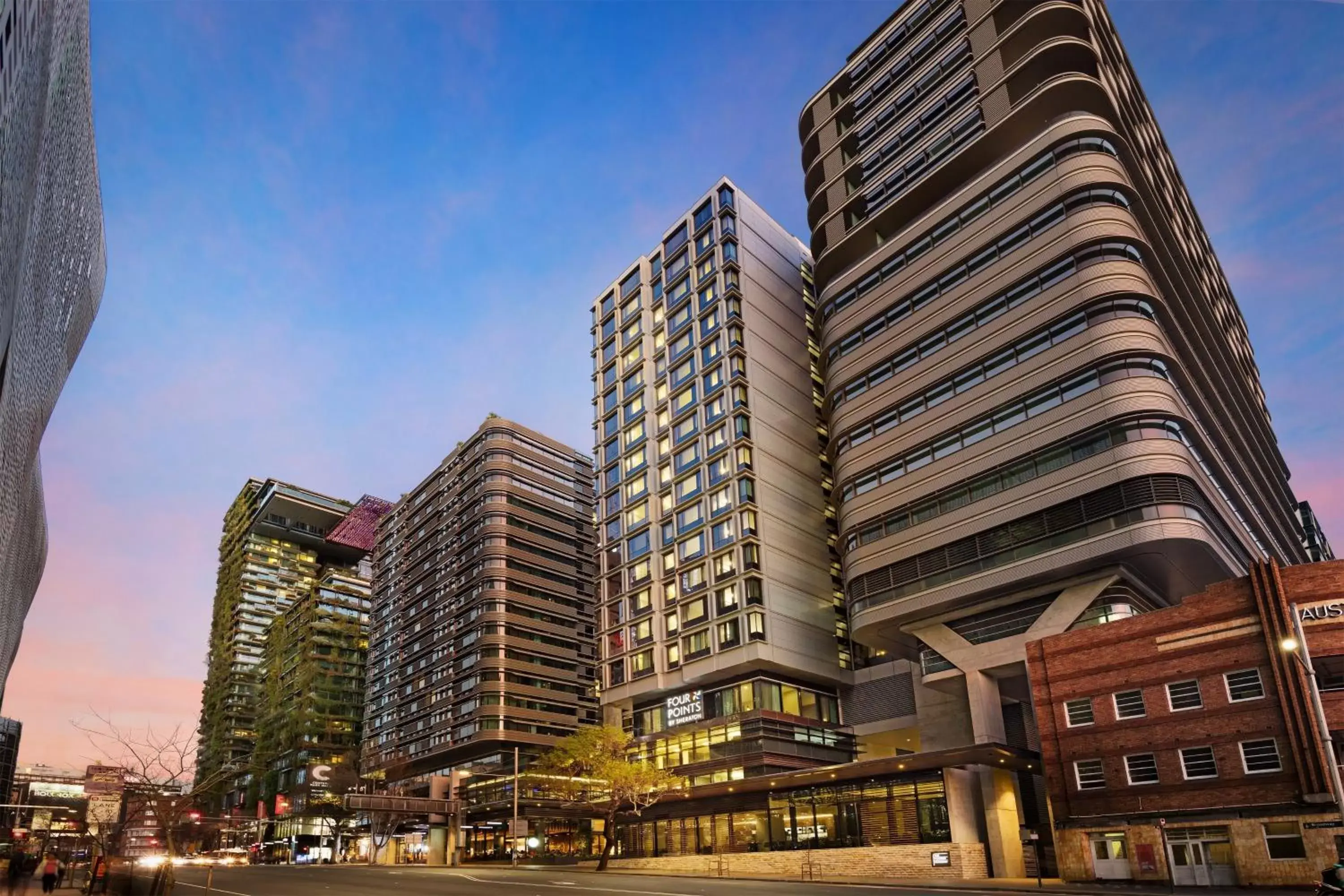 Property Building in Four Points by Sheraton Sydney, Central Park