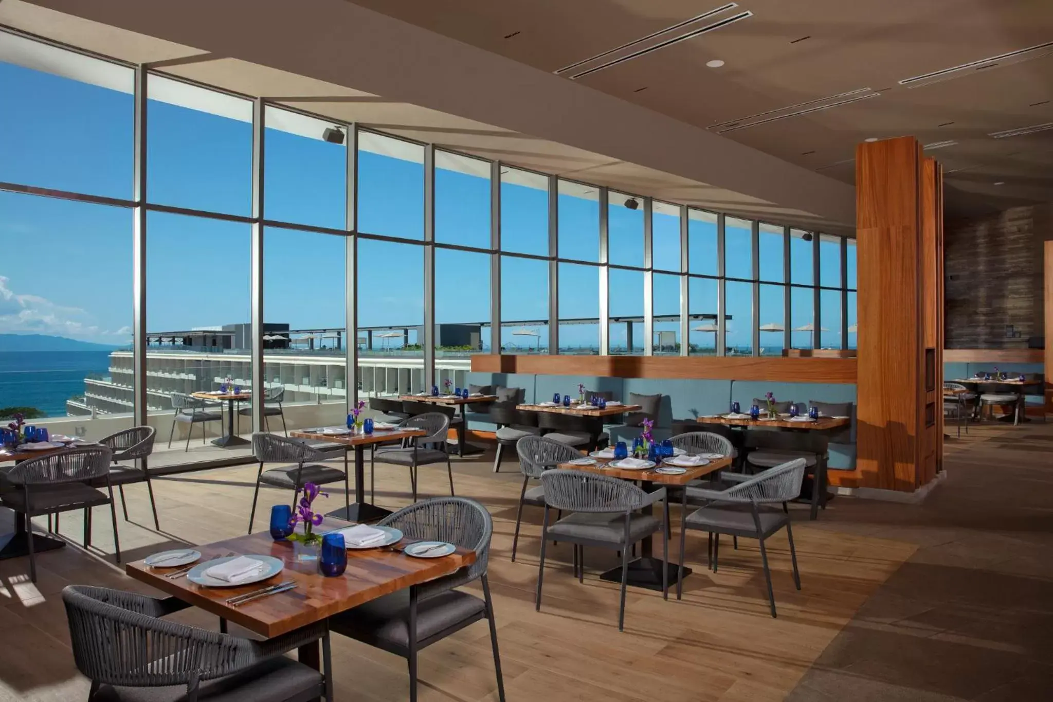 Restaurant/places to eat in Secrets Bahia Mita Surf and Spa - All Inclusive - Adults Only Restaurant/places to eat in Secrets Bahia Mita Surf and Spa - All Inclusive - Adults Only