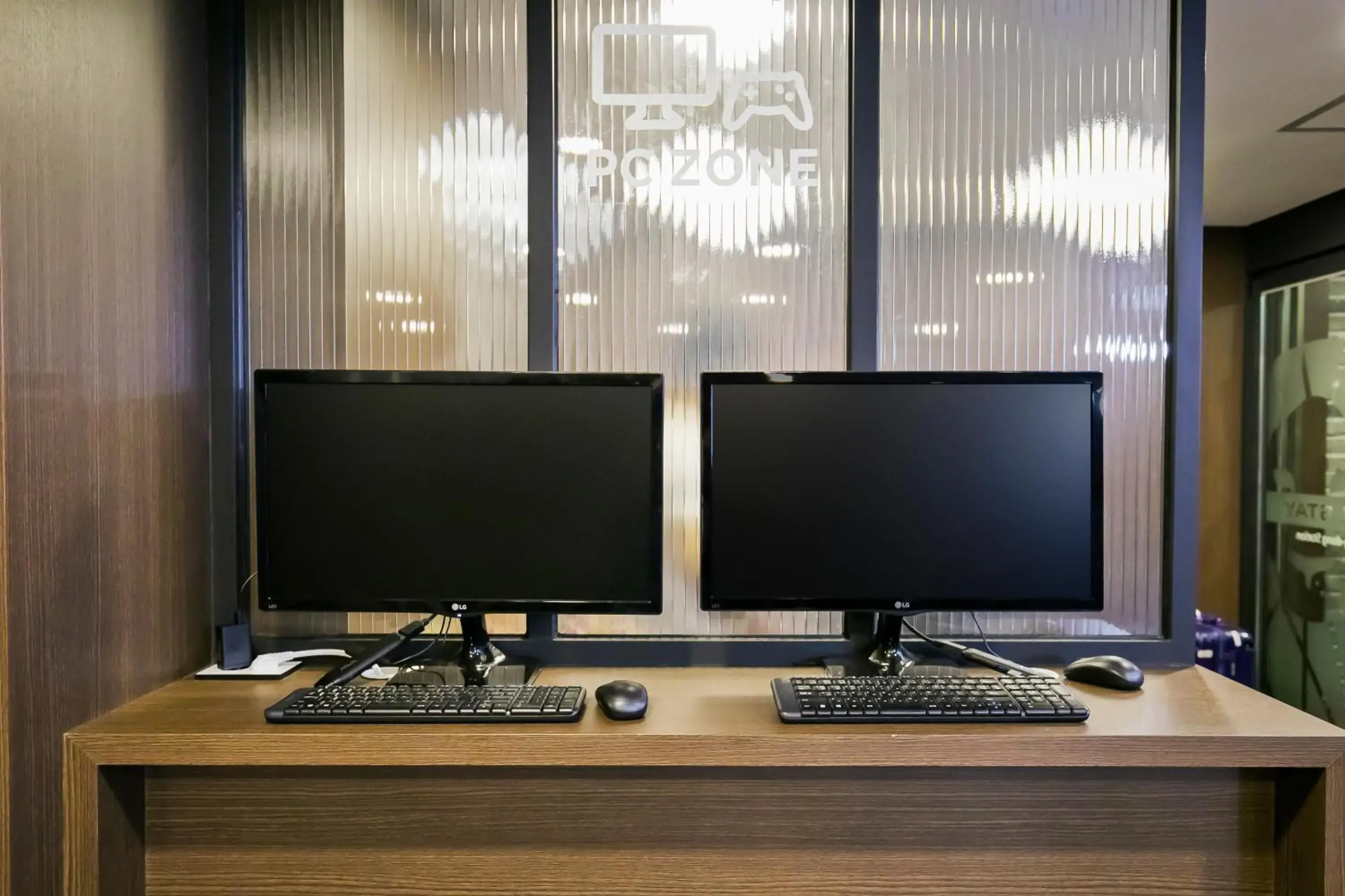 Lobby or reception in Philstay Myeongdong Station