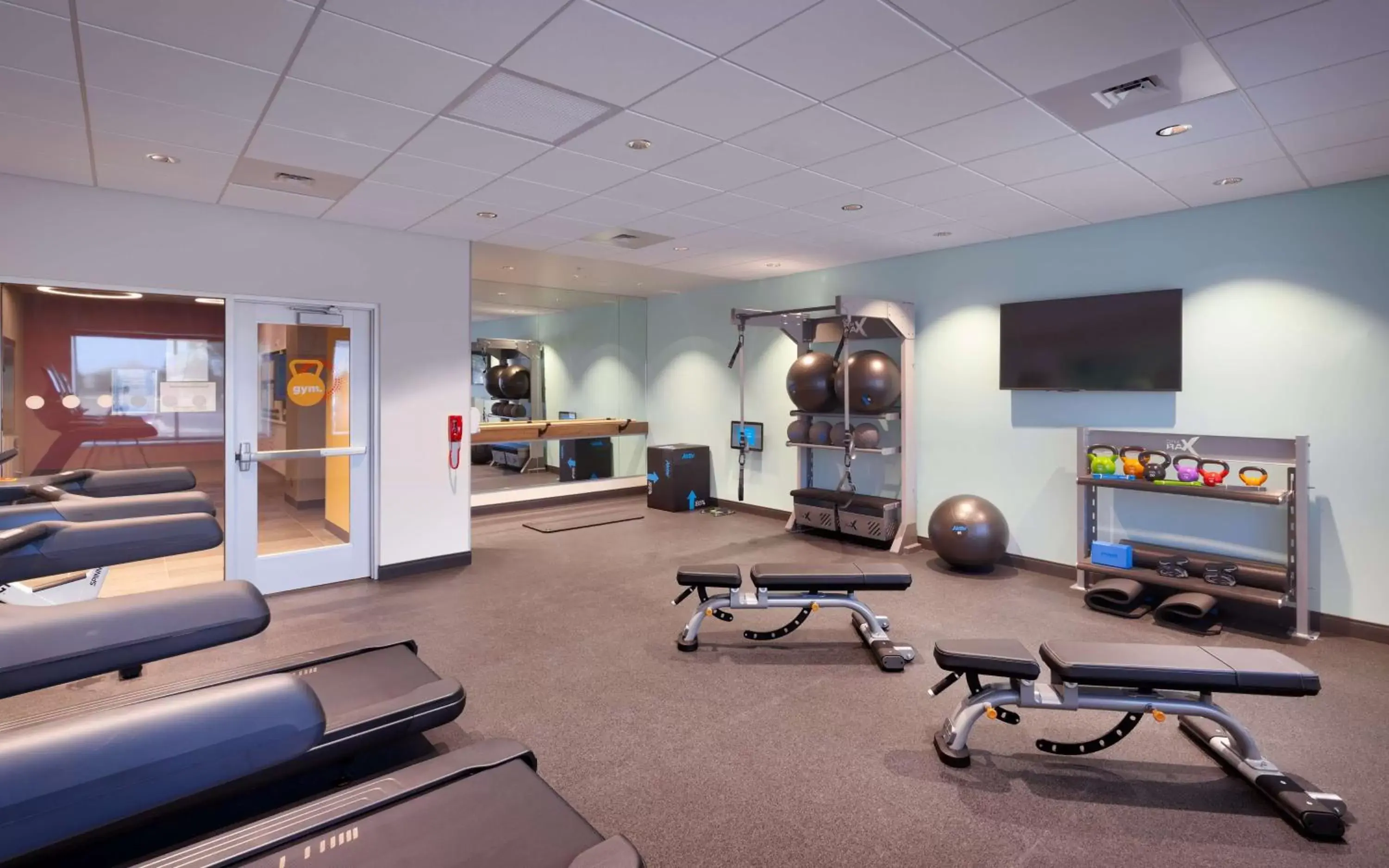 Fitness centre/facilities, Fitness Center/Facilities in Tru By Hilton Clearfield Hill Air Force Base, Ut