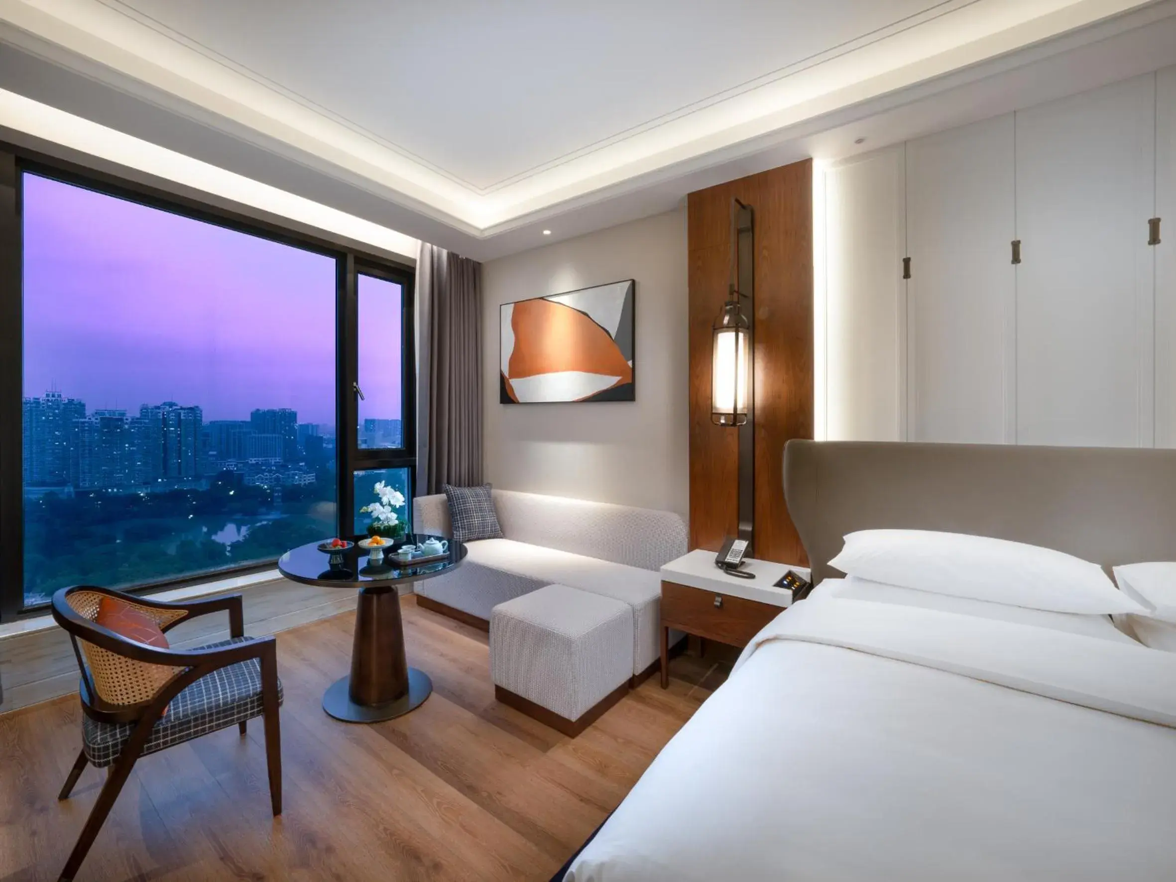 Bedroom in Kingdom Hotel