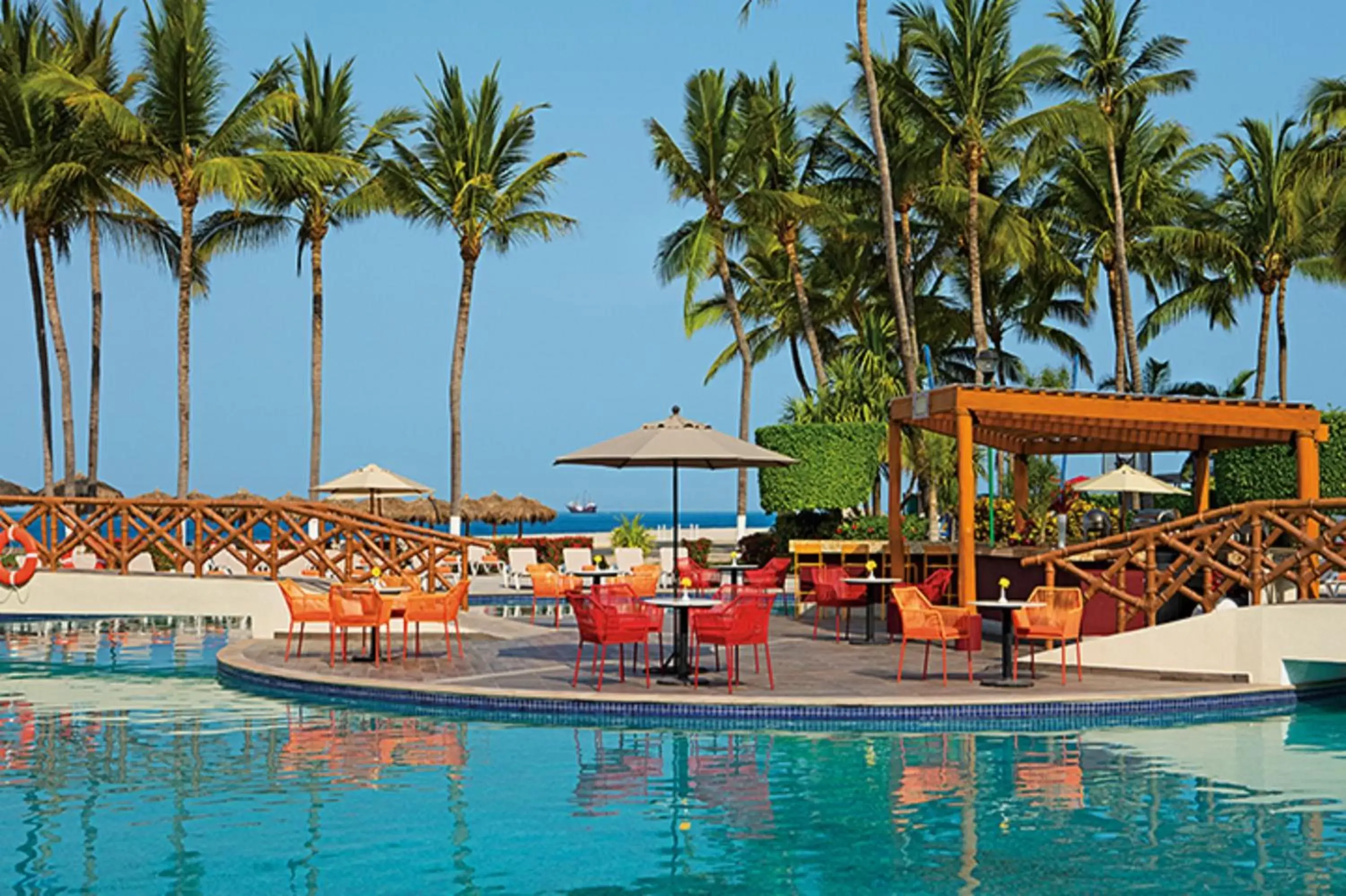 Restaurant/places to eat, Swimming Pool in Sunscape Puerto Vallarta Resort & Spa - All Inclusive