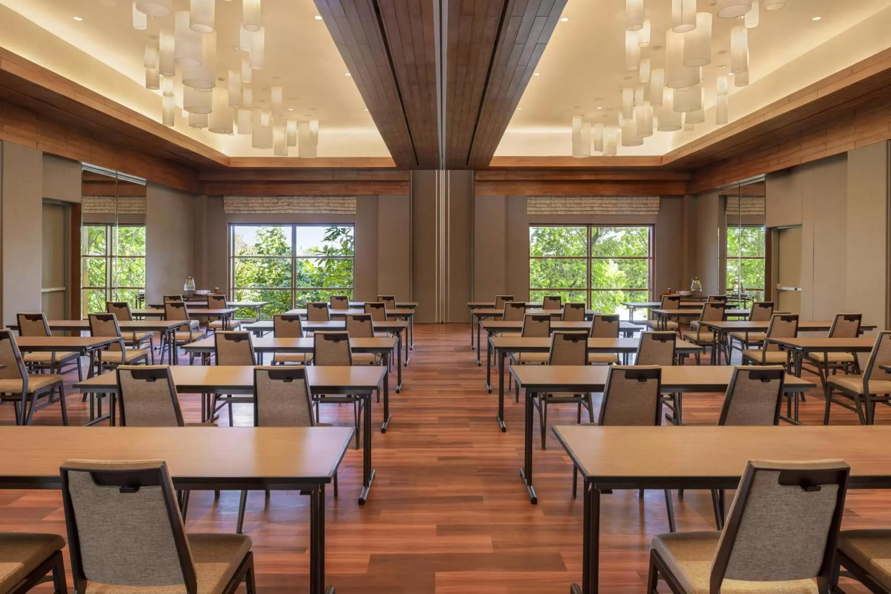 Meeting/conference room, Restaurant/Places to Eat in The Westin Resort & Spa Ubud, Bali