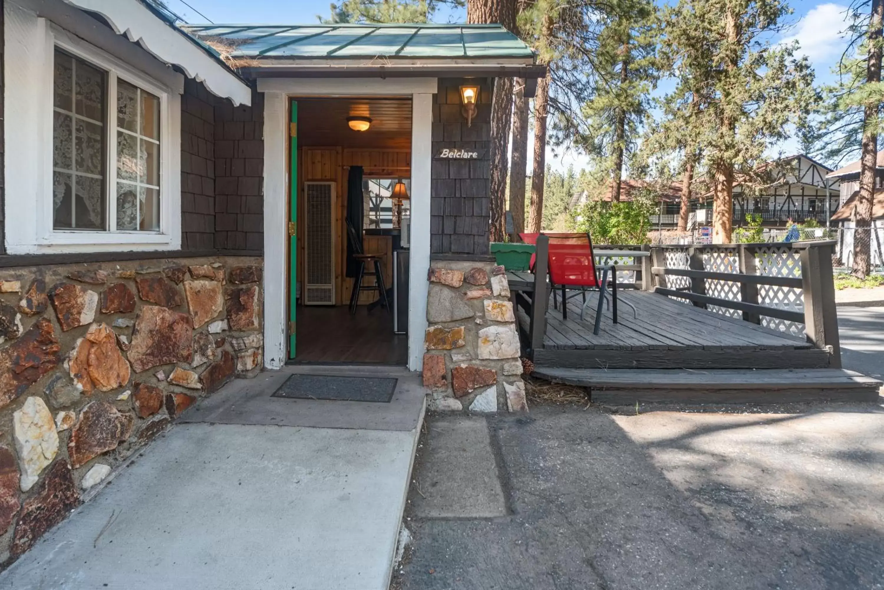 Property building in Black Forest Lodge Property building in Black Forest Lodge