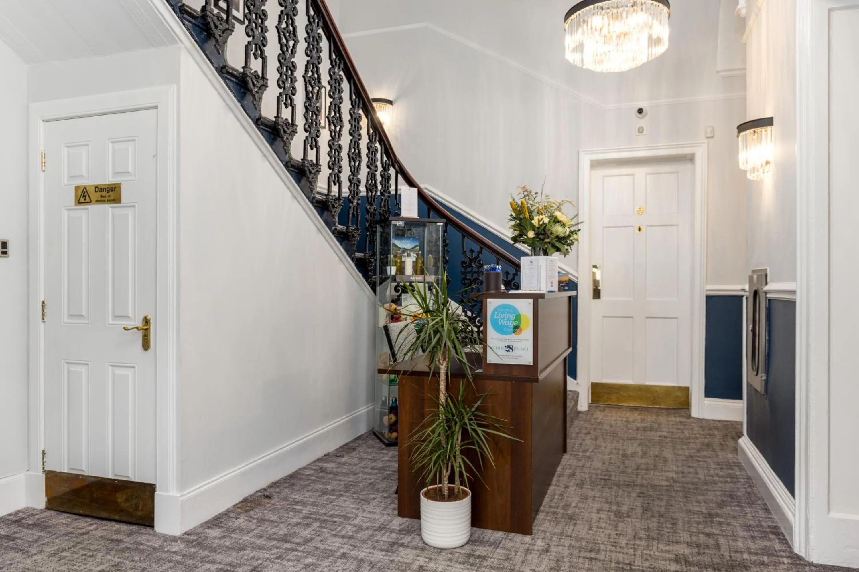 Lobby or reception in 28 York Place Hotel