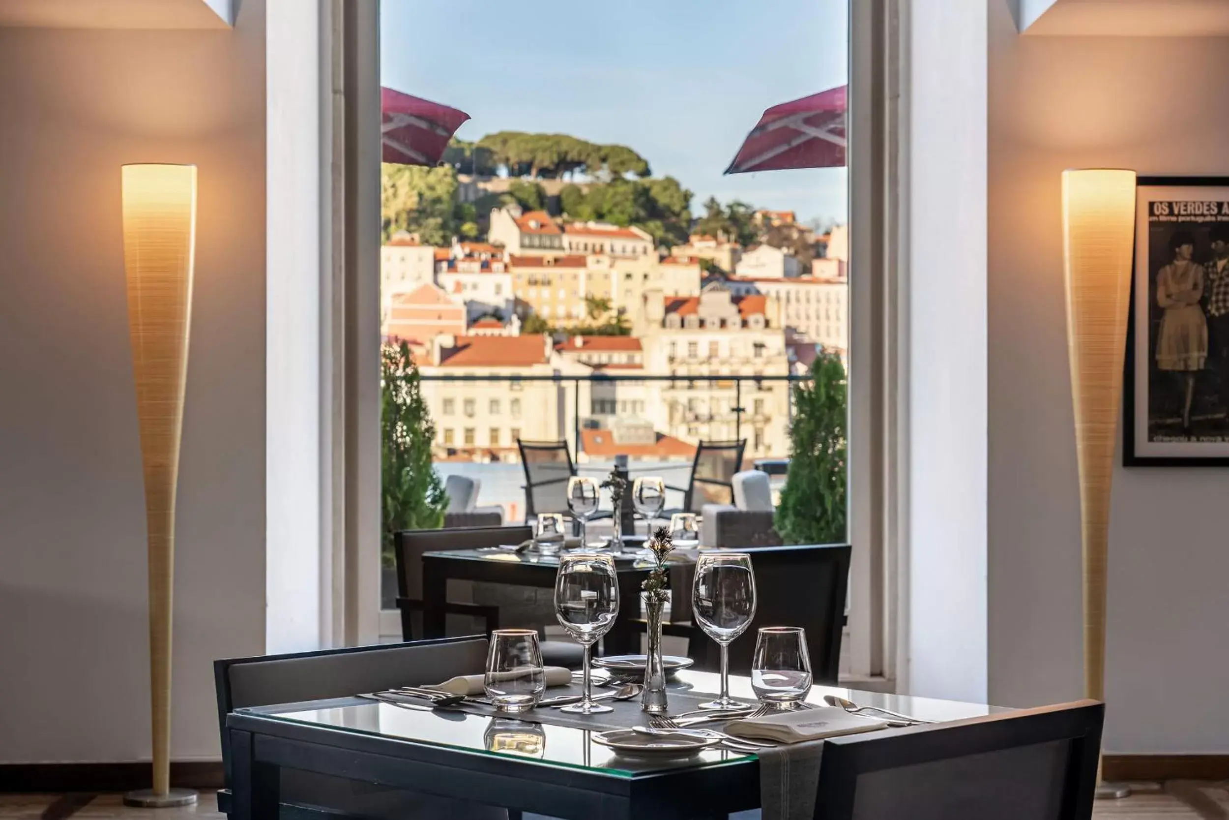 Restaurant/Places to Eat in Hotel do Chiado