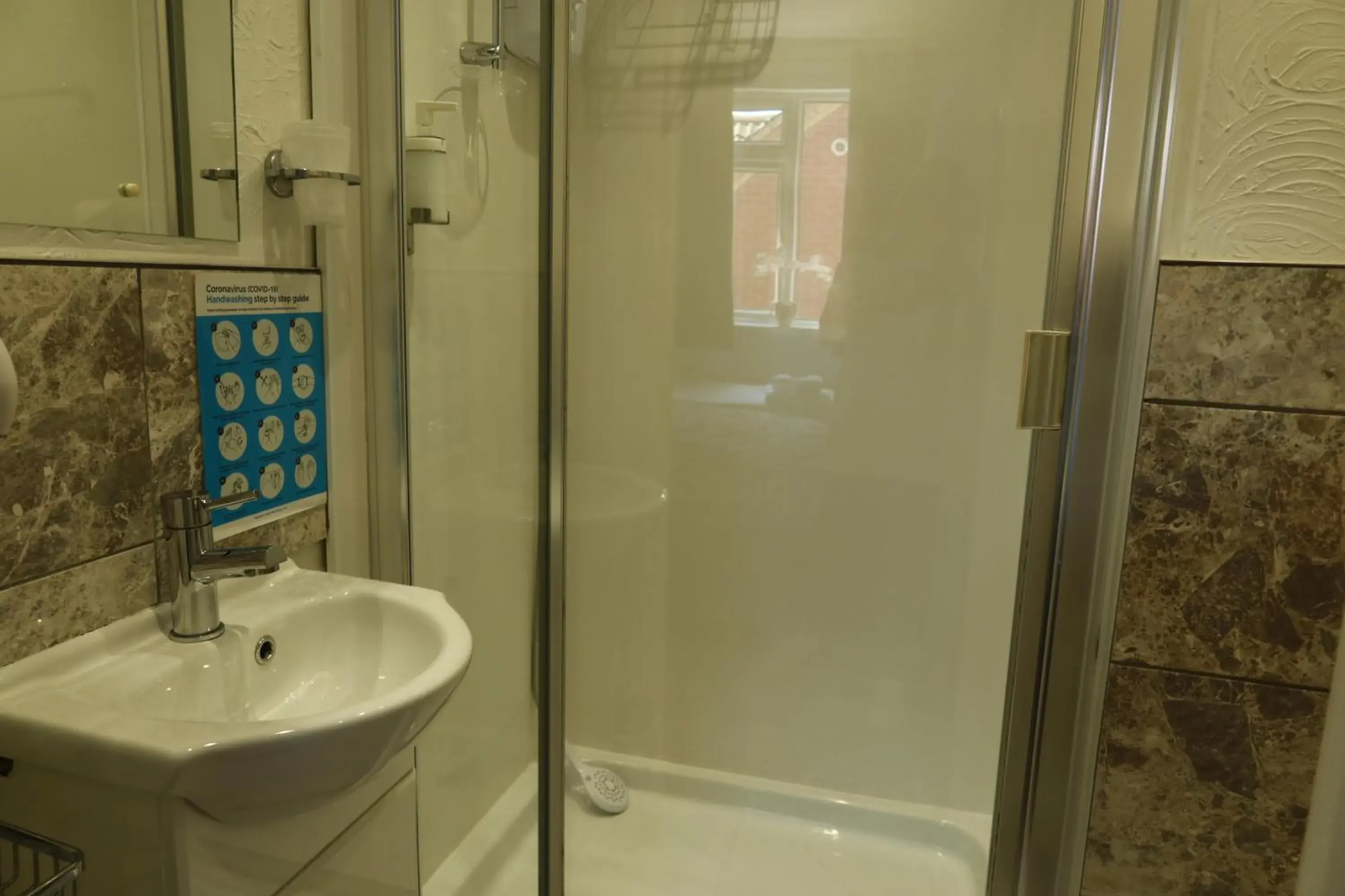 Bathroom in Avonlea Guest House