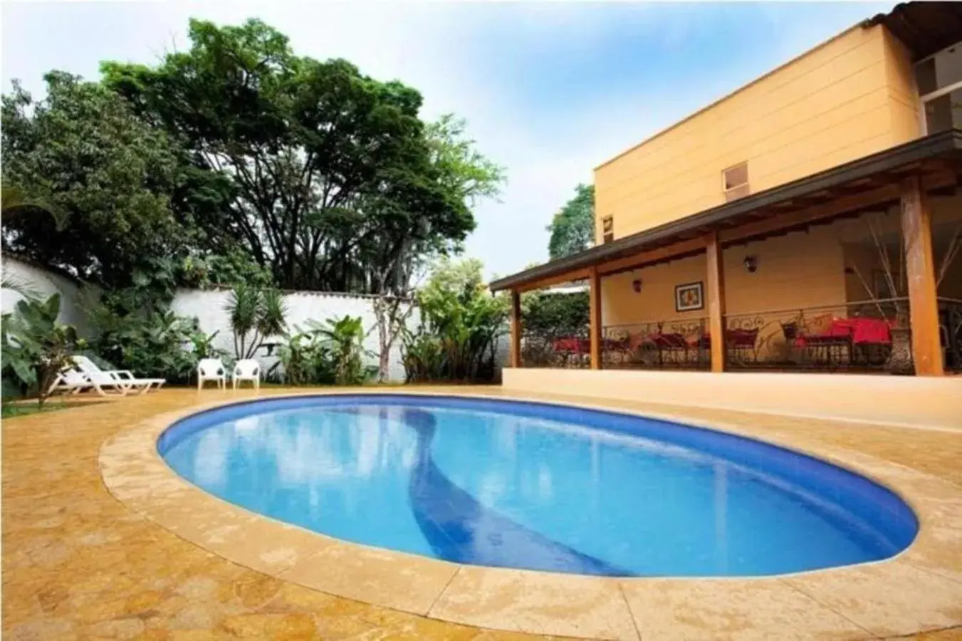 Restaurant/places to eat, Swimming Pool in Hotel Portales Del Campestre