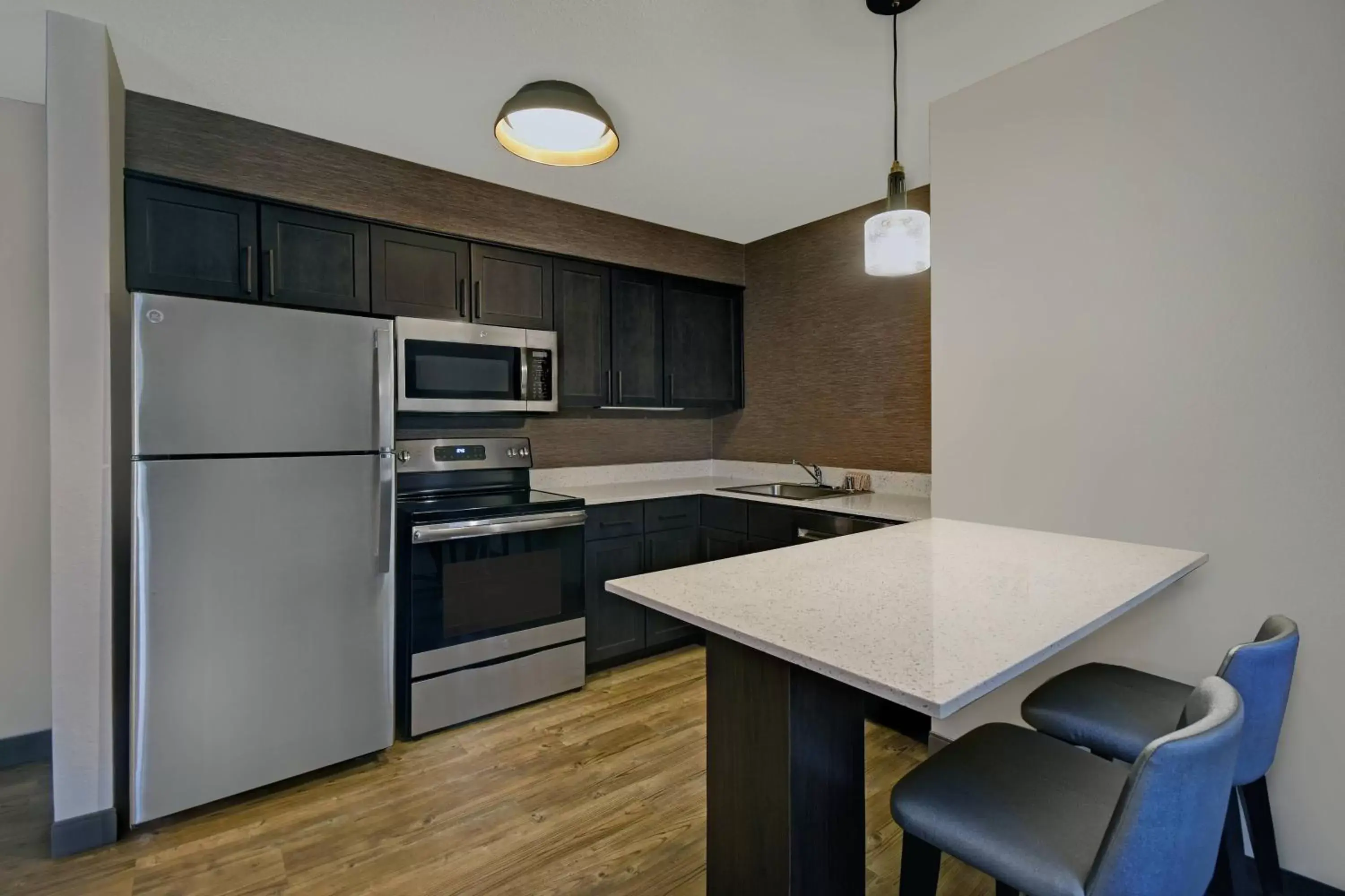 Kitchen or kitchenette, Kitchen/Kitchenette in Residence Inn Louisville Airport