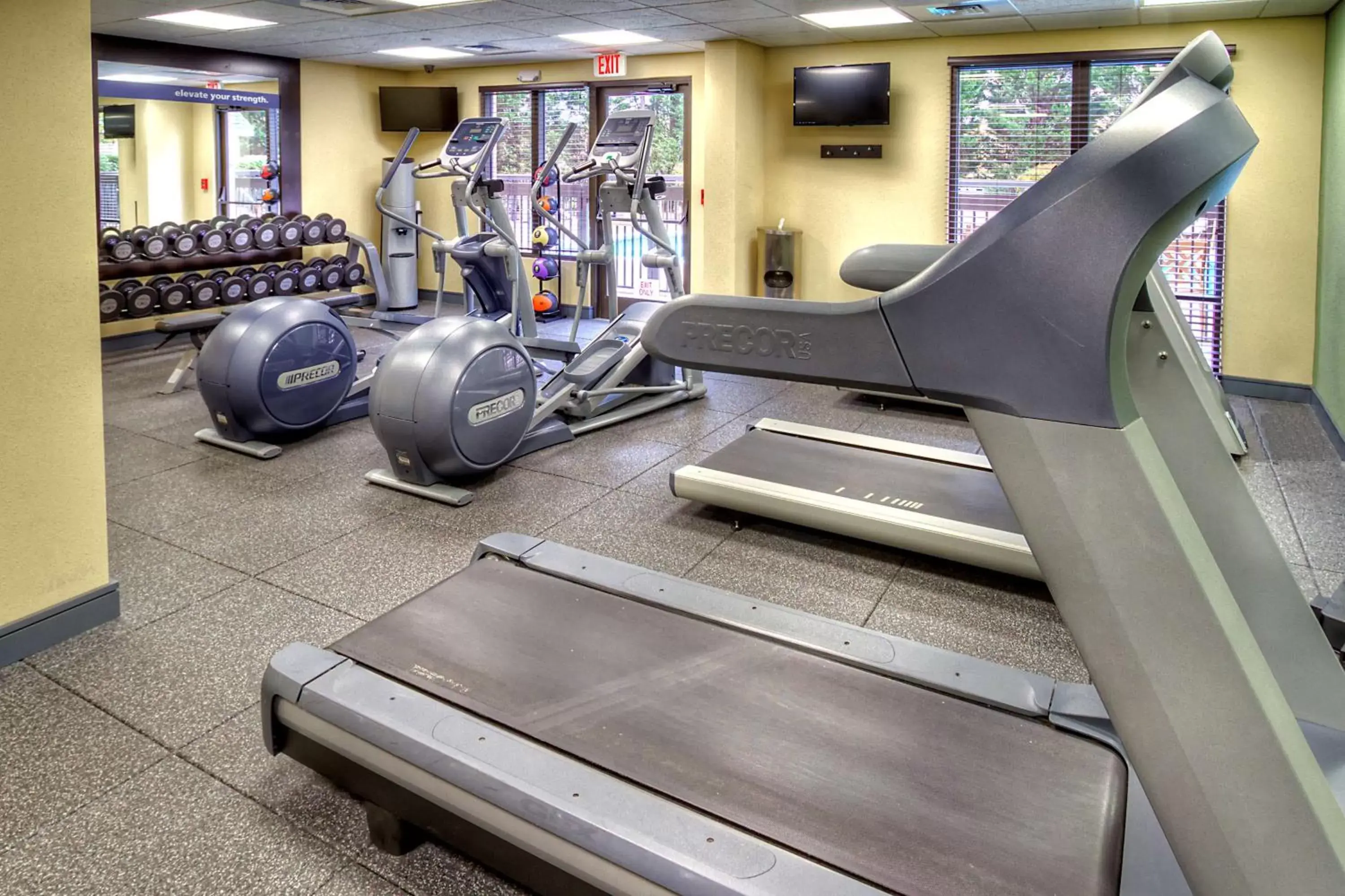 Fitness centre/facilities, Fitness Center/Facilities in Hampton Inn and Suites Asheville Airport