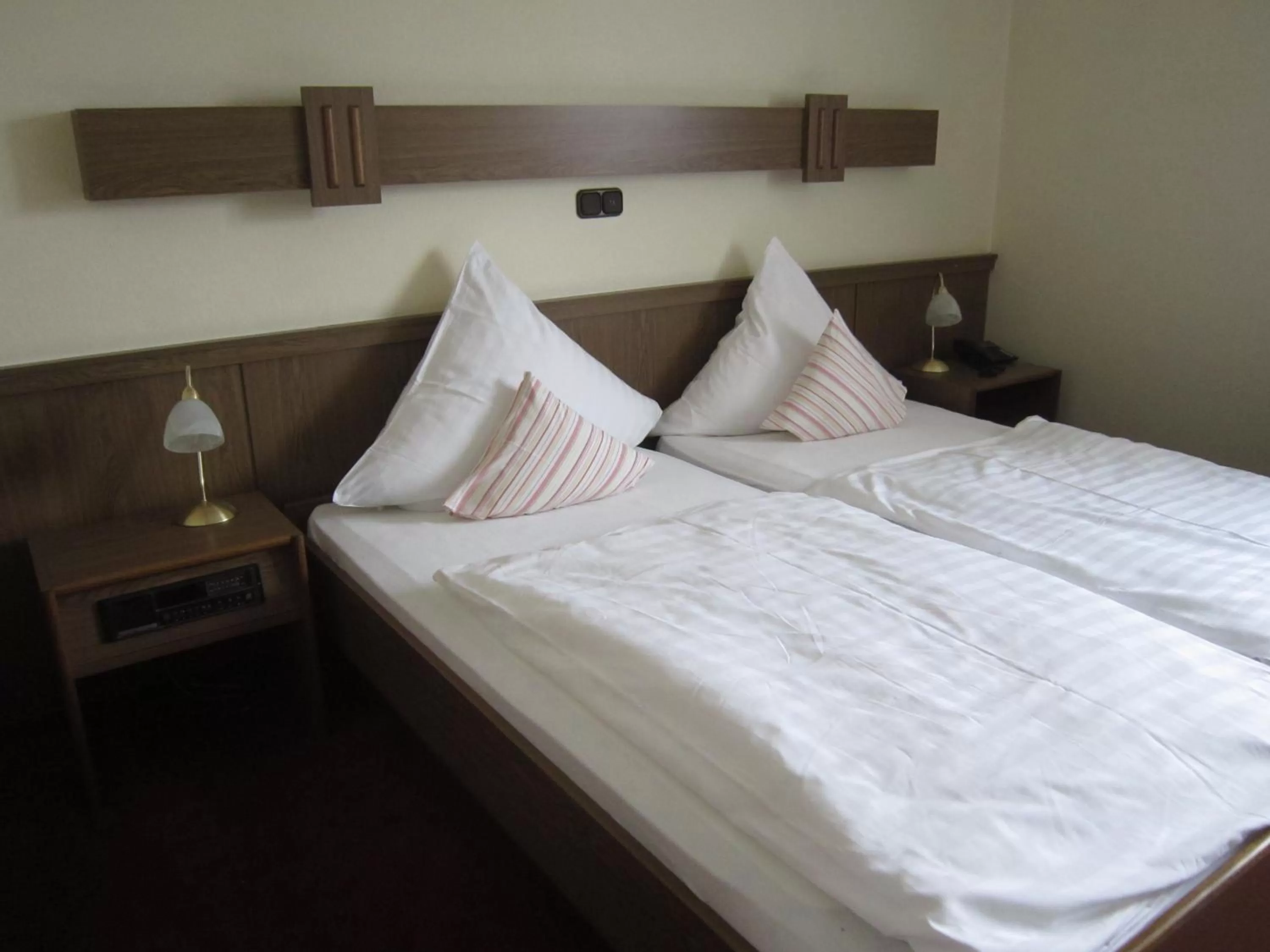 Photo of the whole room, Bed in Hotel Princess