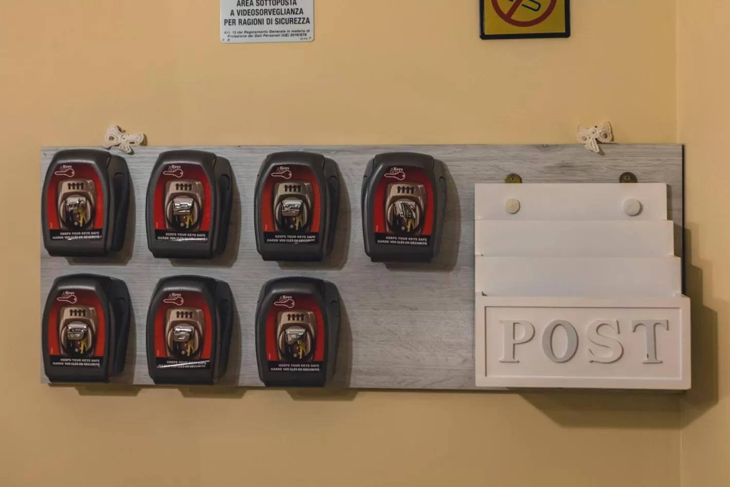 Text overlay in Oasi Perla Del Mare Rooms