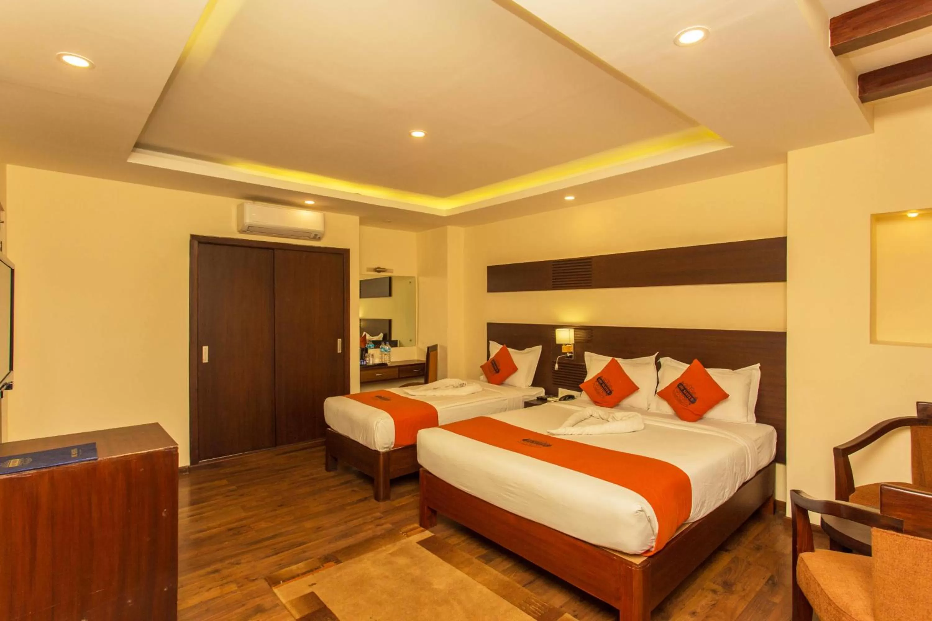 Bedroom, Bed in Hotel Jay Suites