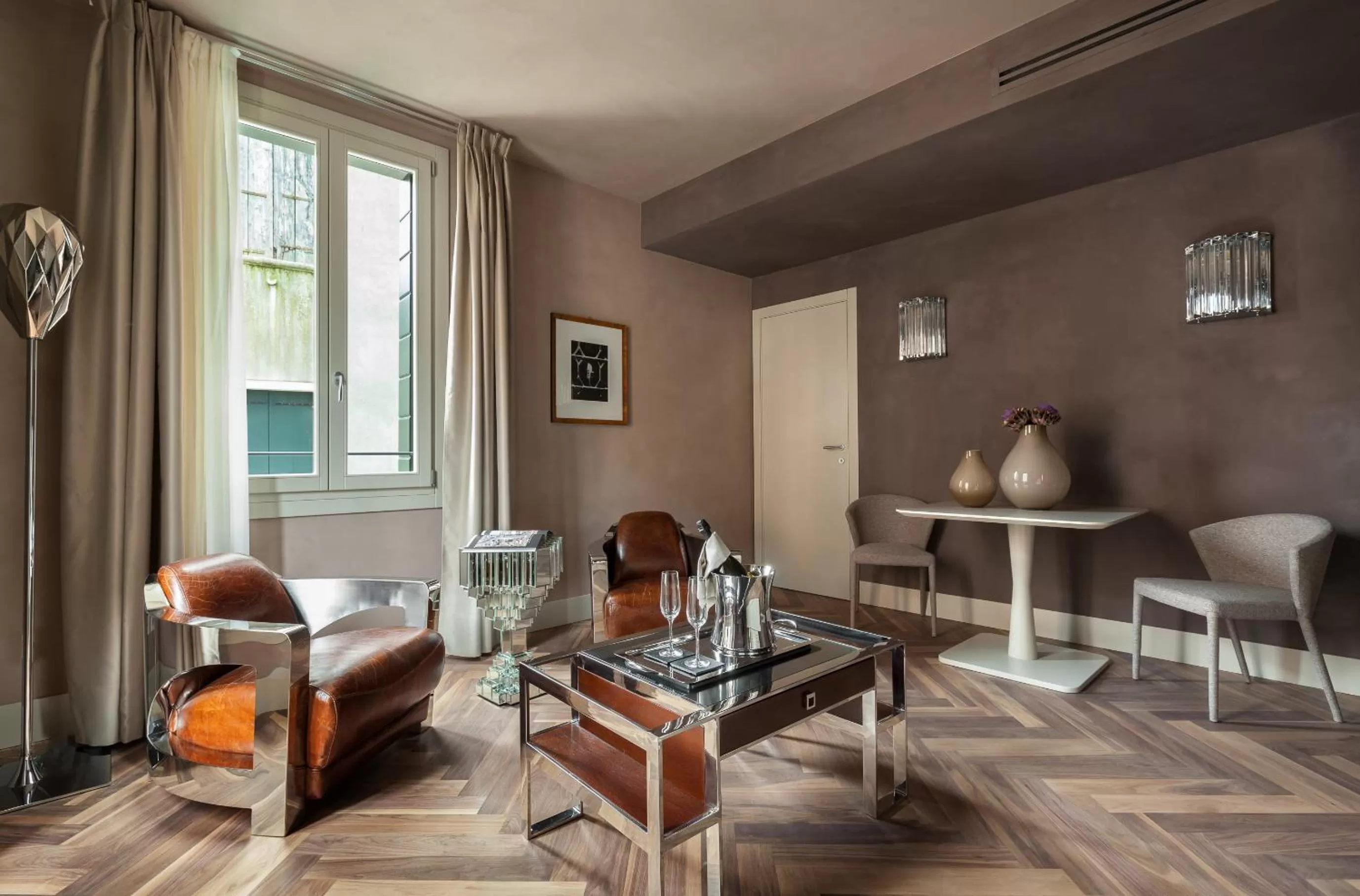 Shower in Liassidi Wellness Suites