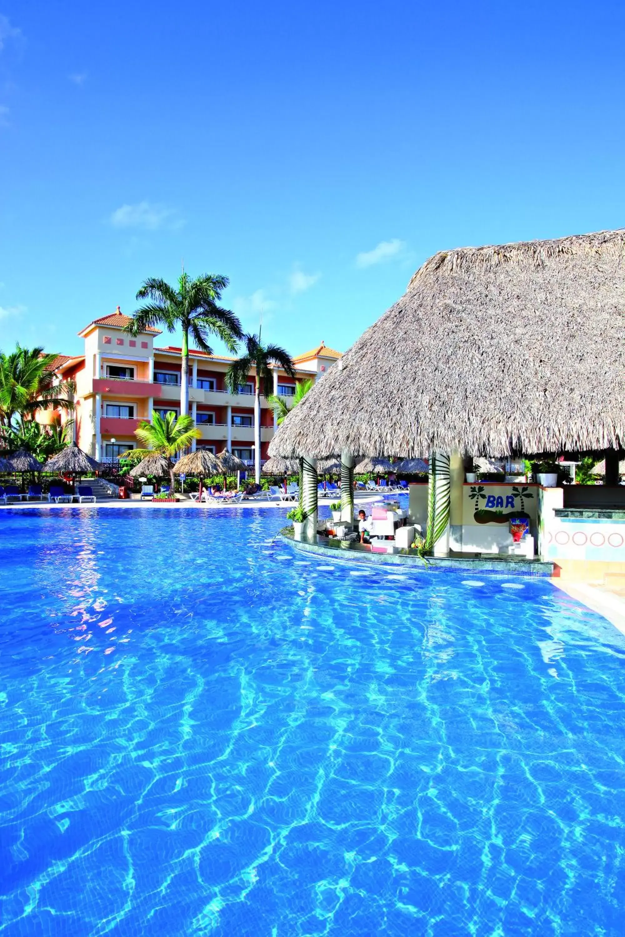 Lounge or bar, Swimming Pool in Bahia Principe Grand Turquesa - All Inclusive