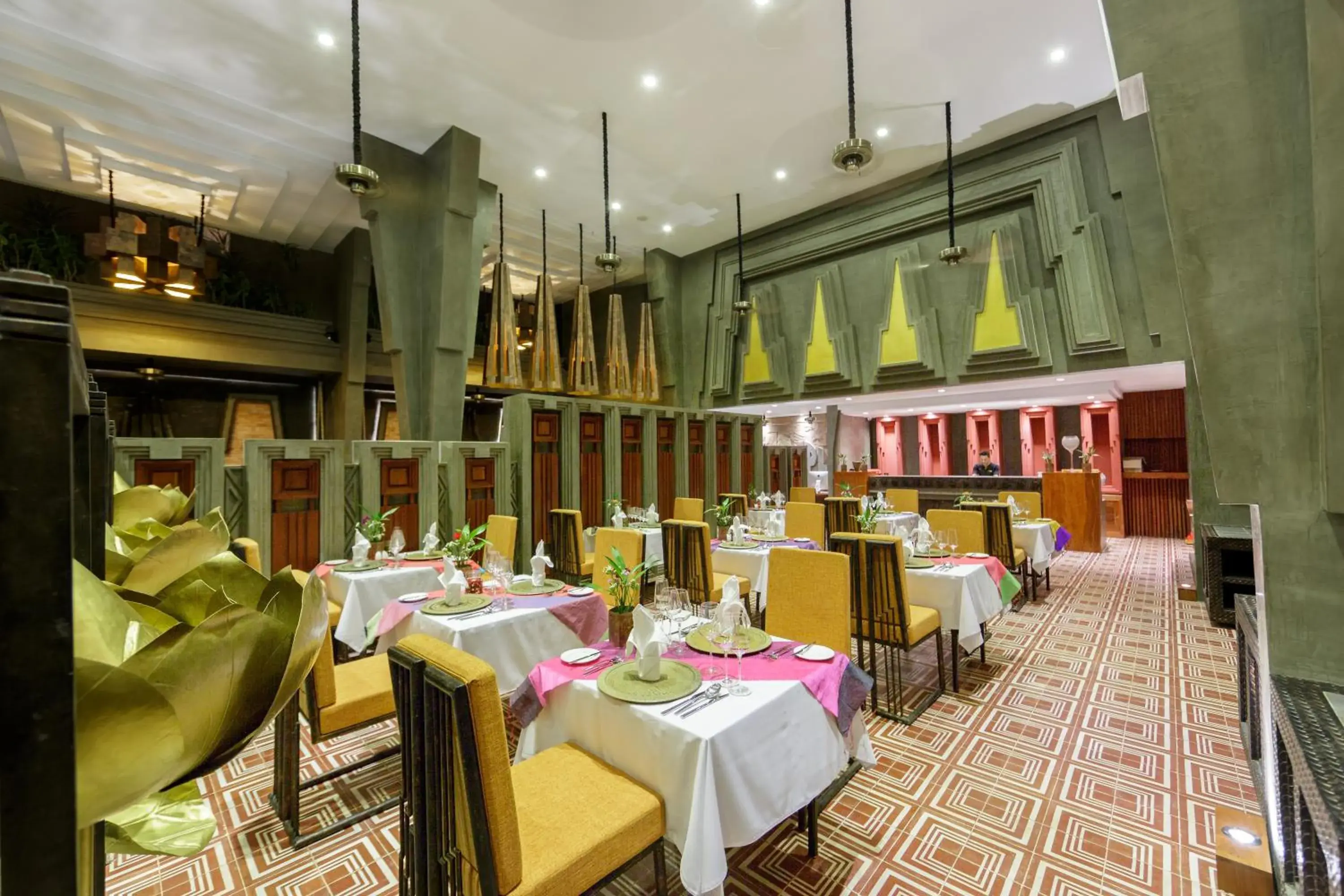 Restaurant/Places to Eat in Golden Temple Boutique