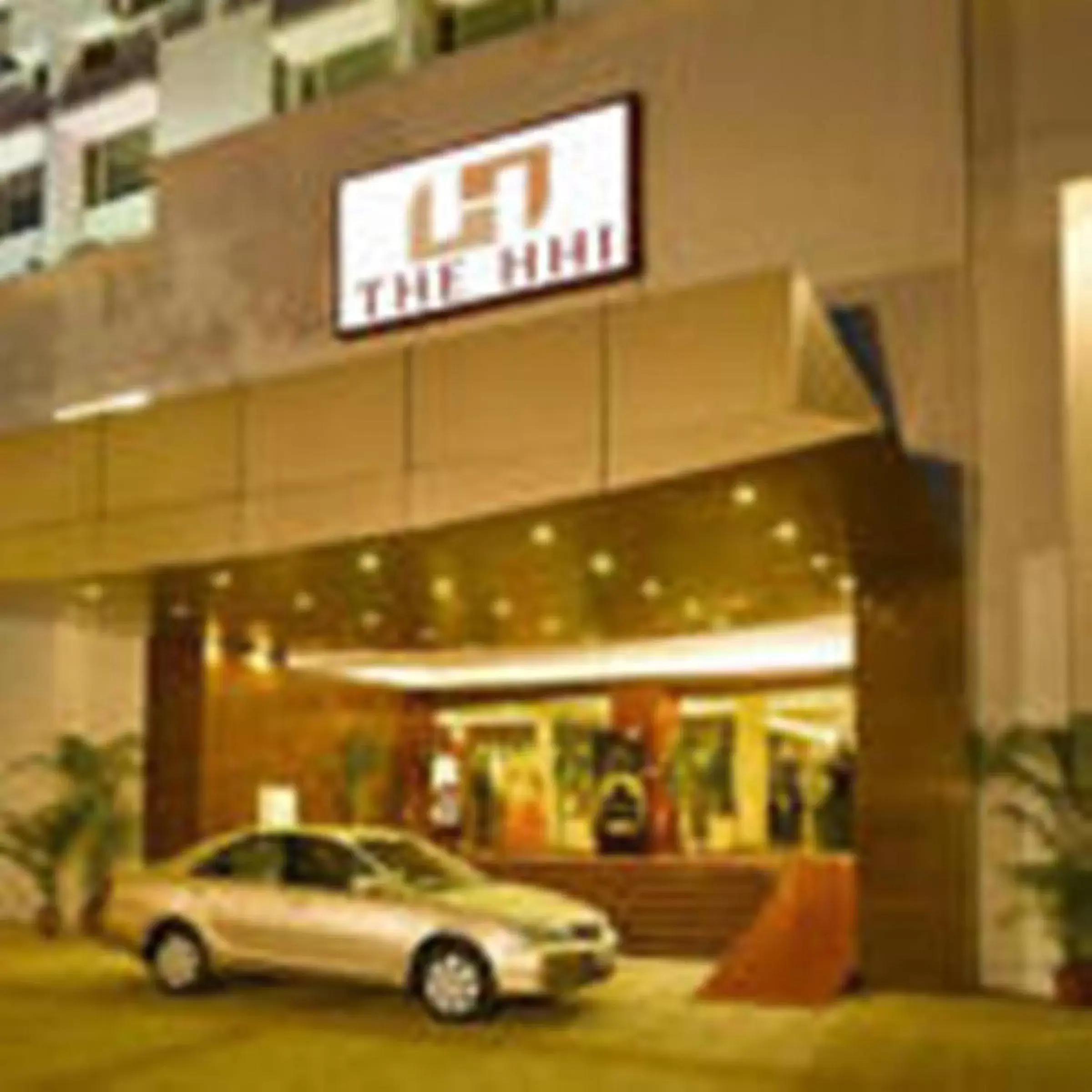 Facade/entrance, Property Building in Hotel Hindustan International