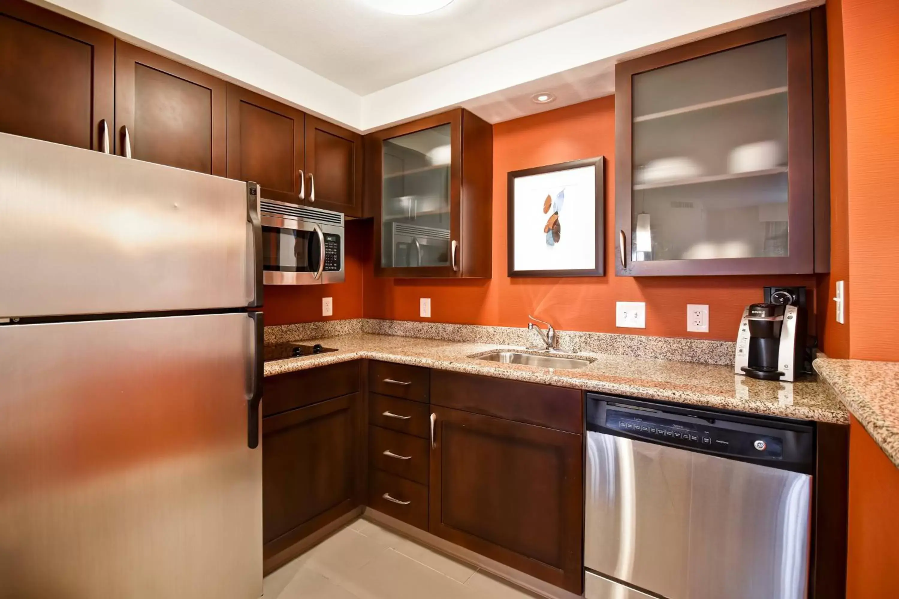 Bedroom, Kitchen/Kitchenette in Residence Inn by Marriott Stillwater