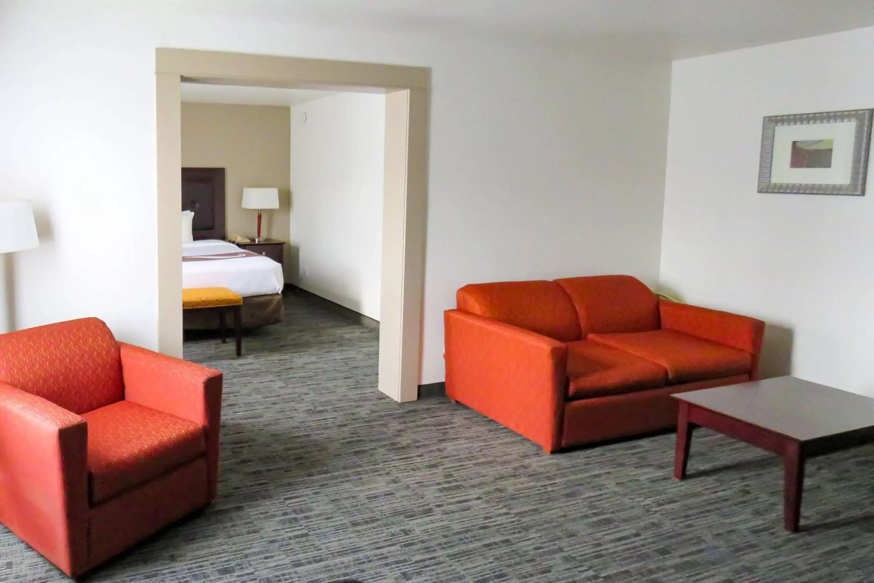 Photo of the whole room, Seating Area in Quality Inn & Suites Everett