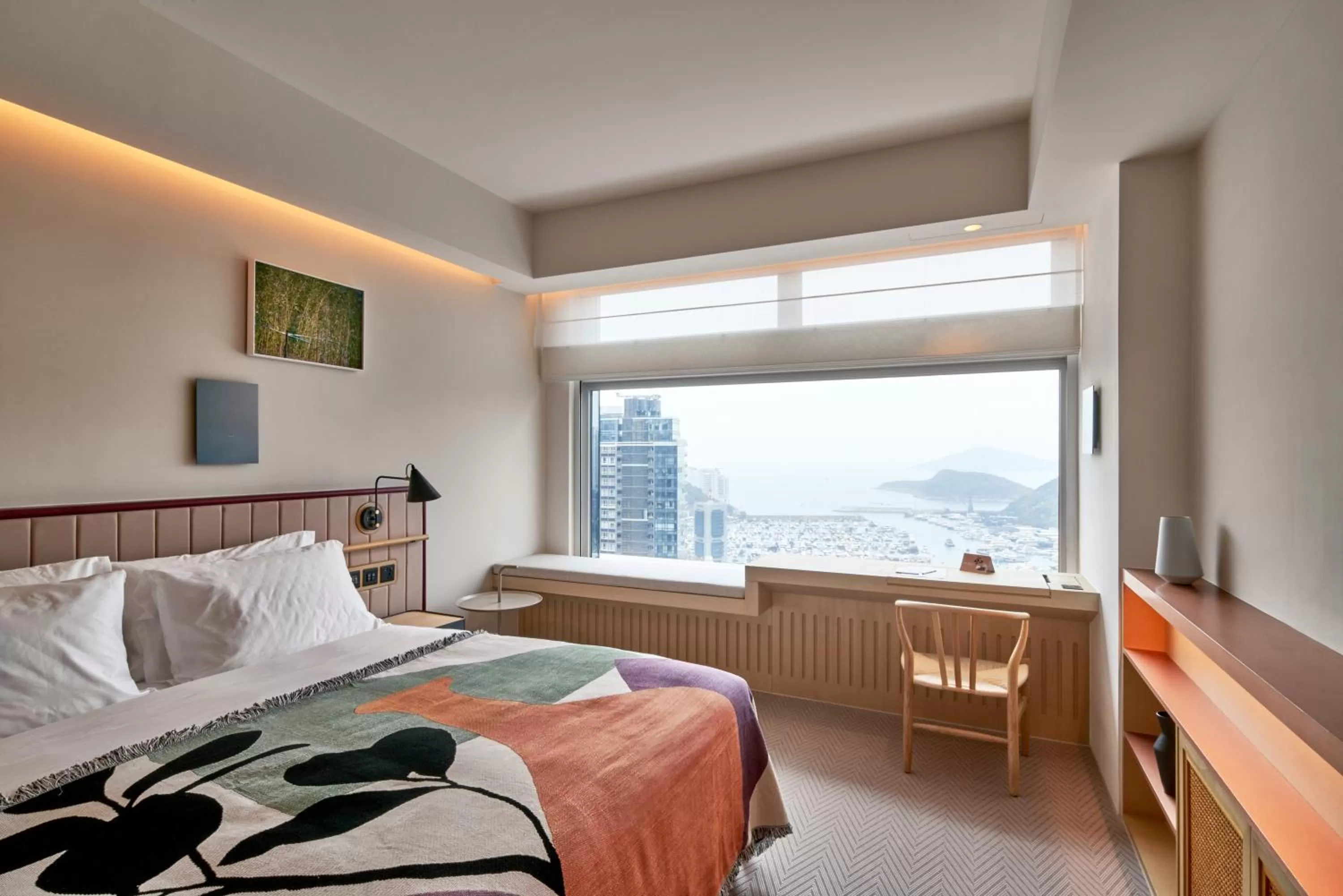 Bedroom, Bed in the Arca