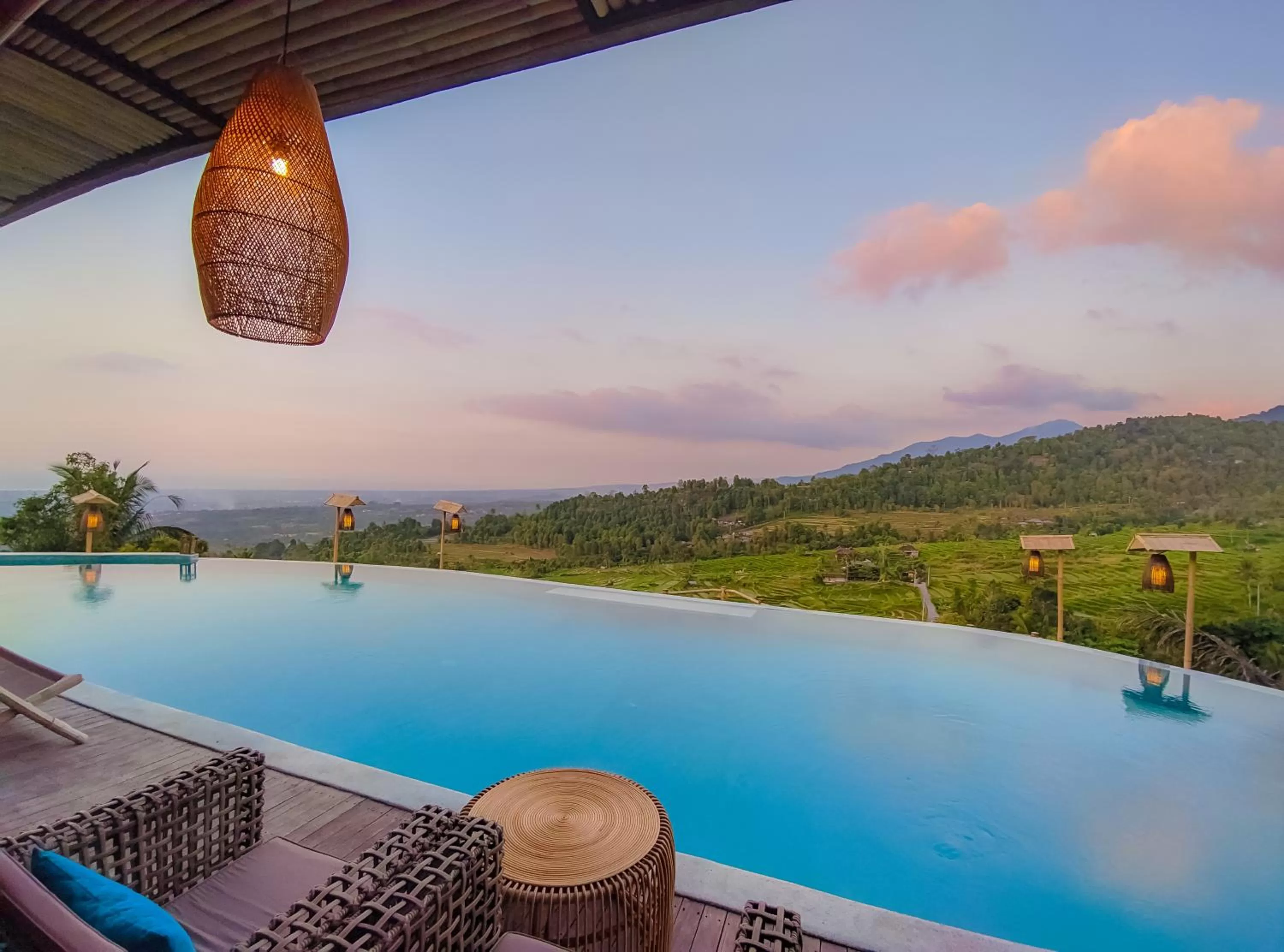 Swimming pool in Maha Hills Resort by Mahaprana Experience