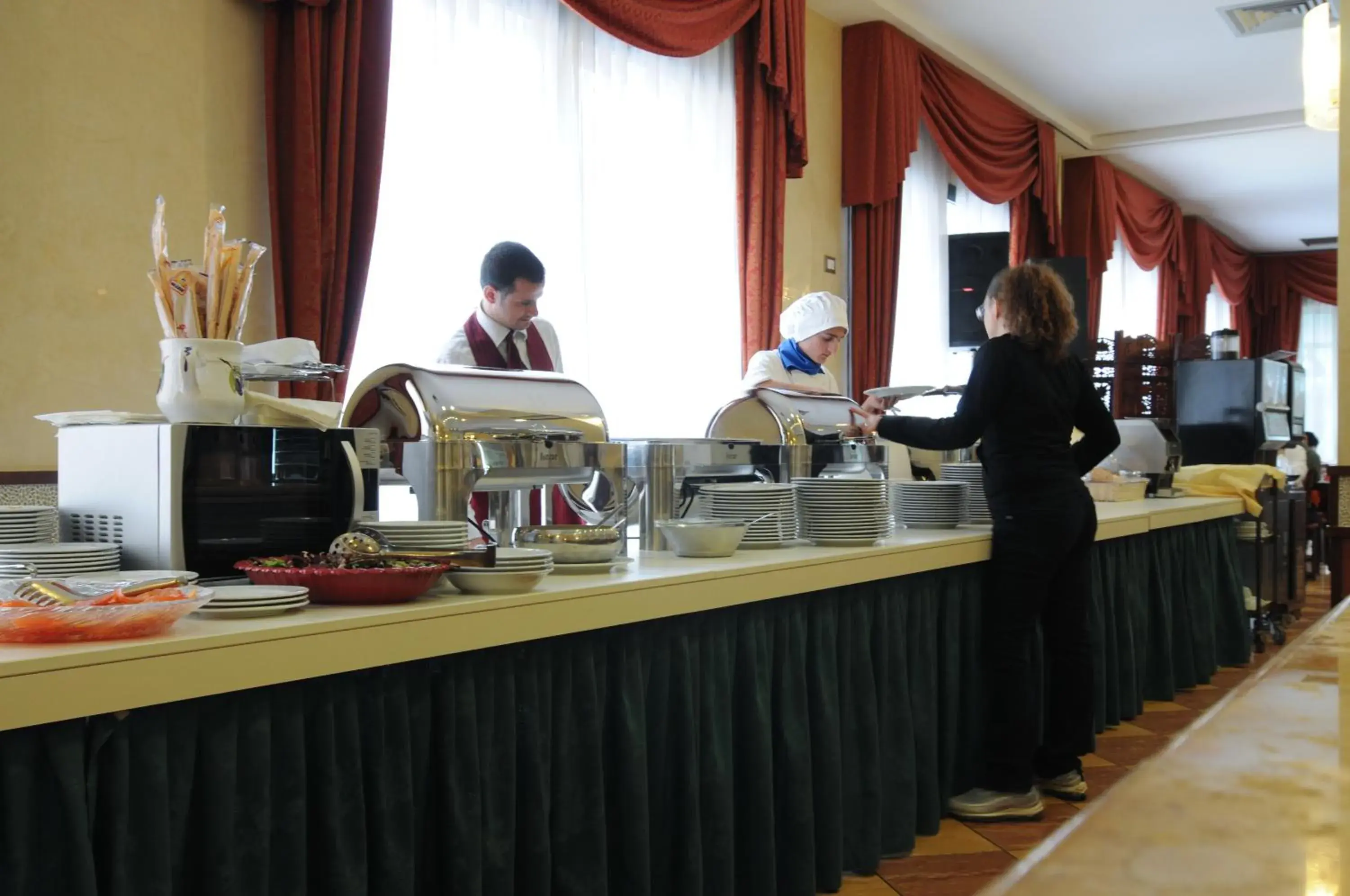 Staff in Hotel Dei Platani