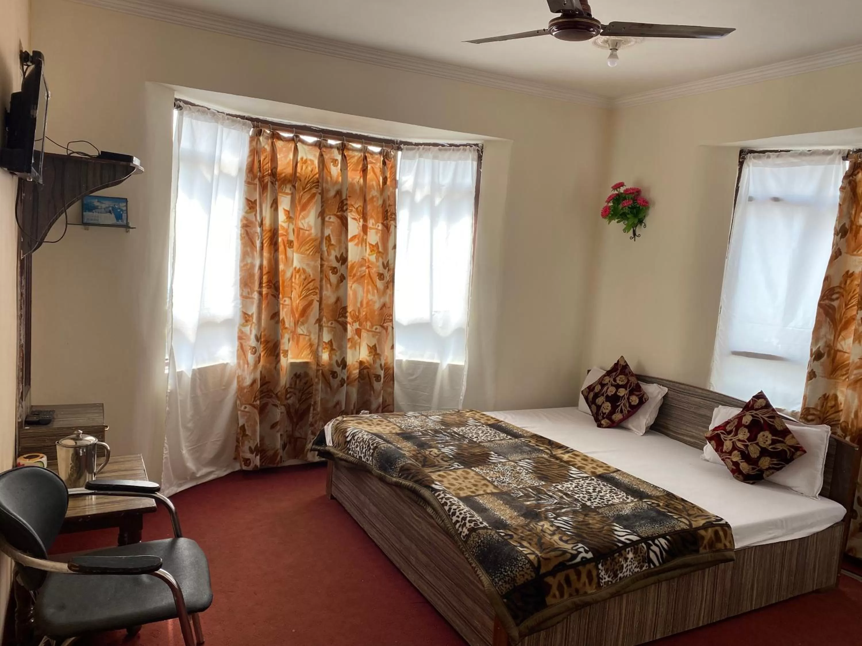 Bed in Hotel Young Mamta