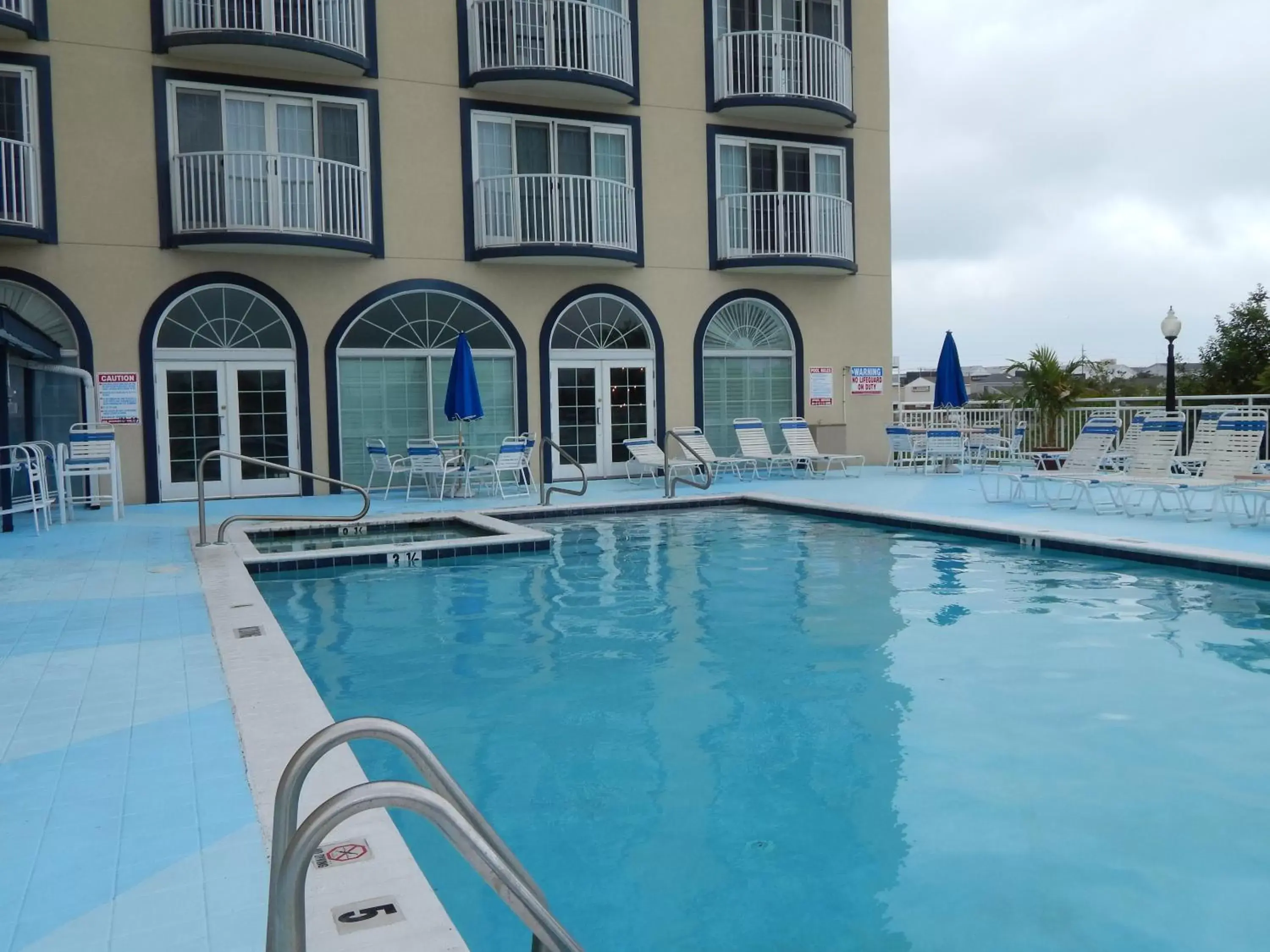 Facade/entrance, Swimming Pool in Coconut Malorie Resort Ocean City a Ramada by Wyndham